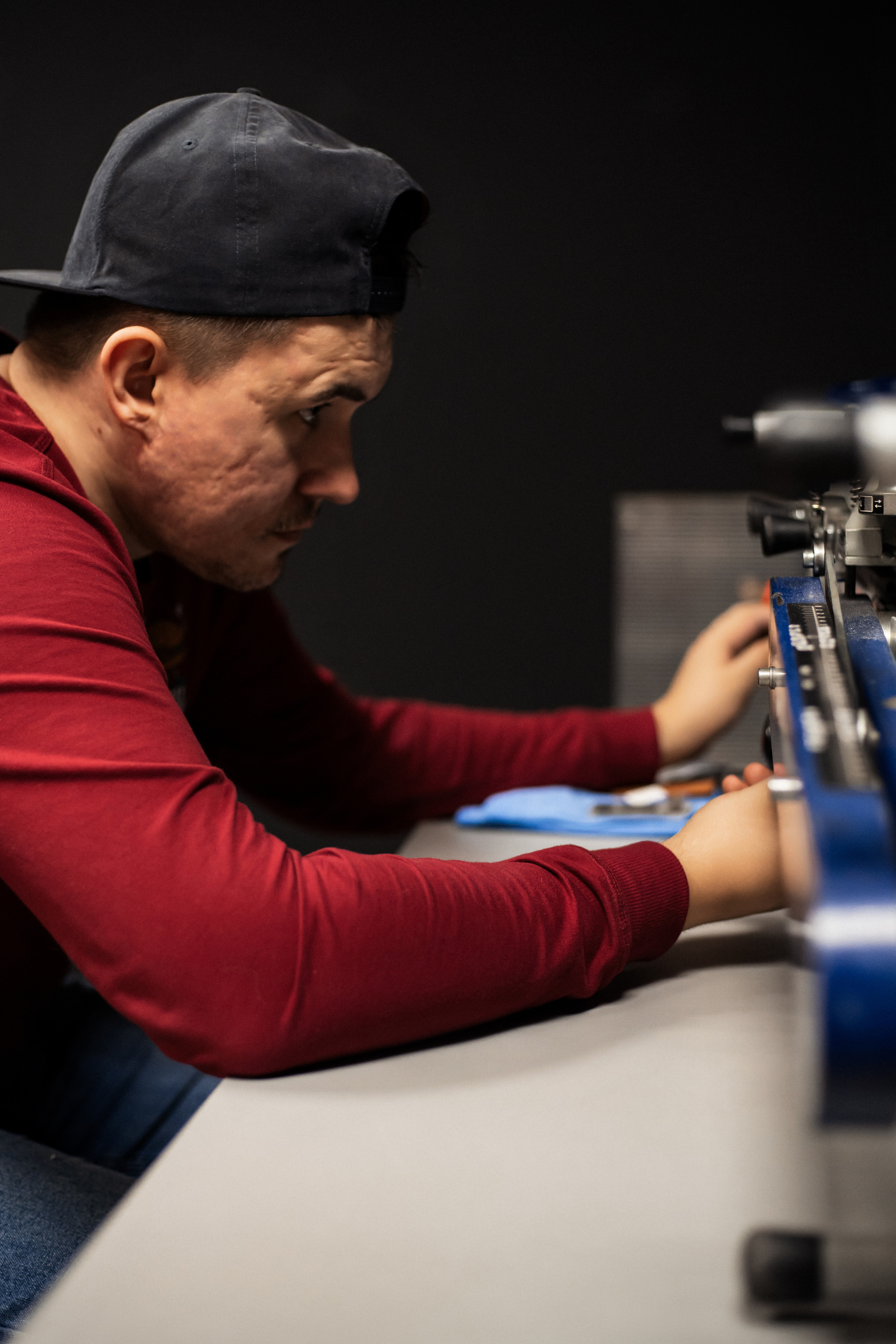 Грифон сервис (заточка коньков). Фотограф Алина Филимонова Тверь