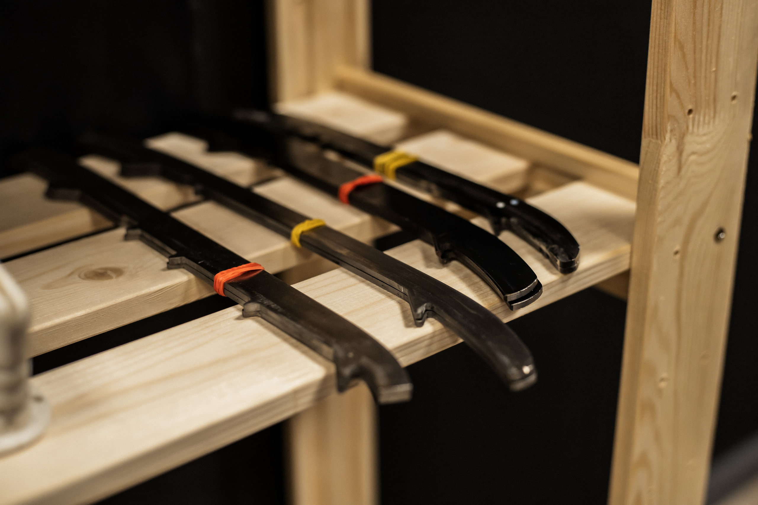 Грифон сервис (заточка коньков). Фотограф Алина Филимонова Тверь