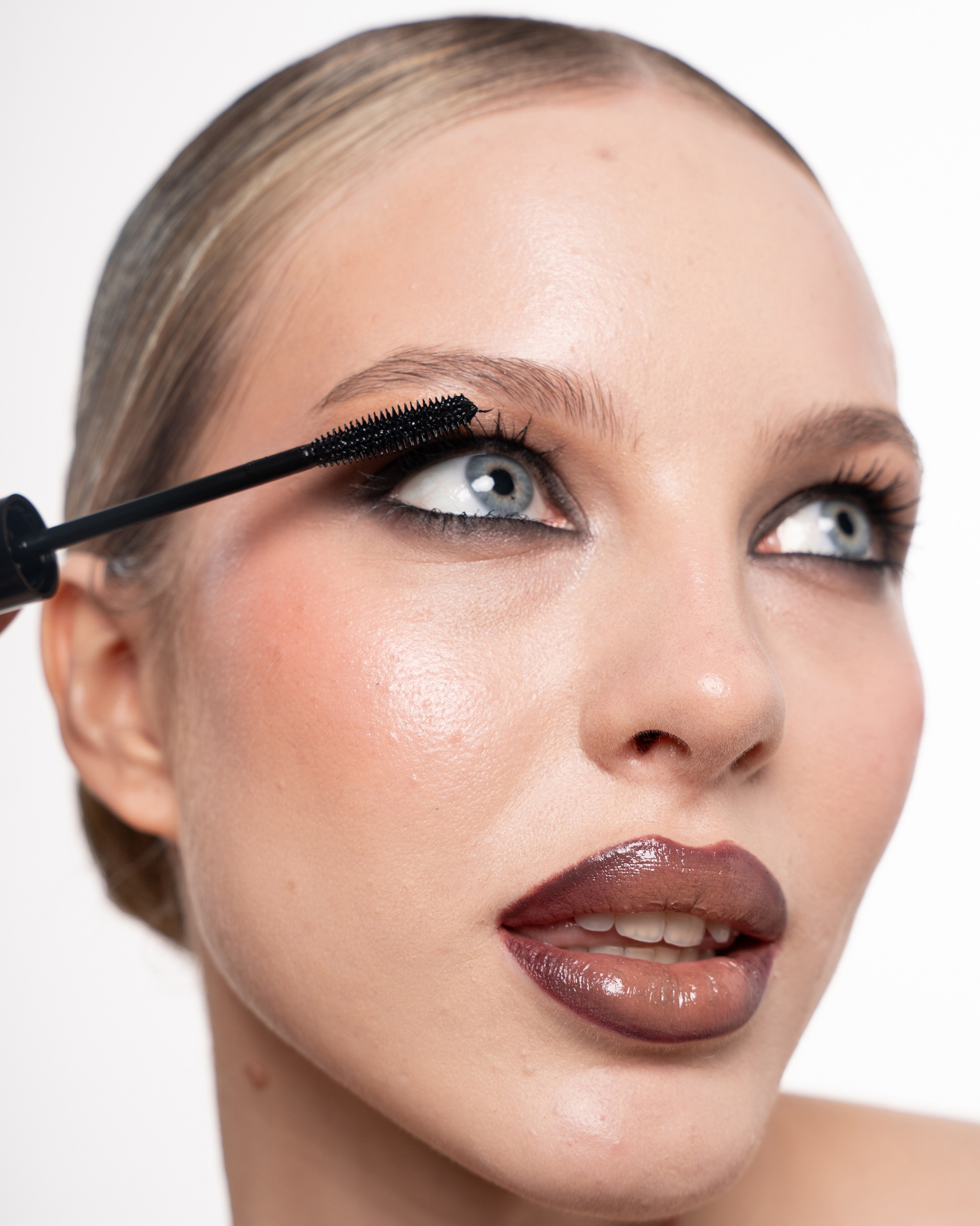 Beauty. Commercial Retoucher Yuliya Gukova