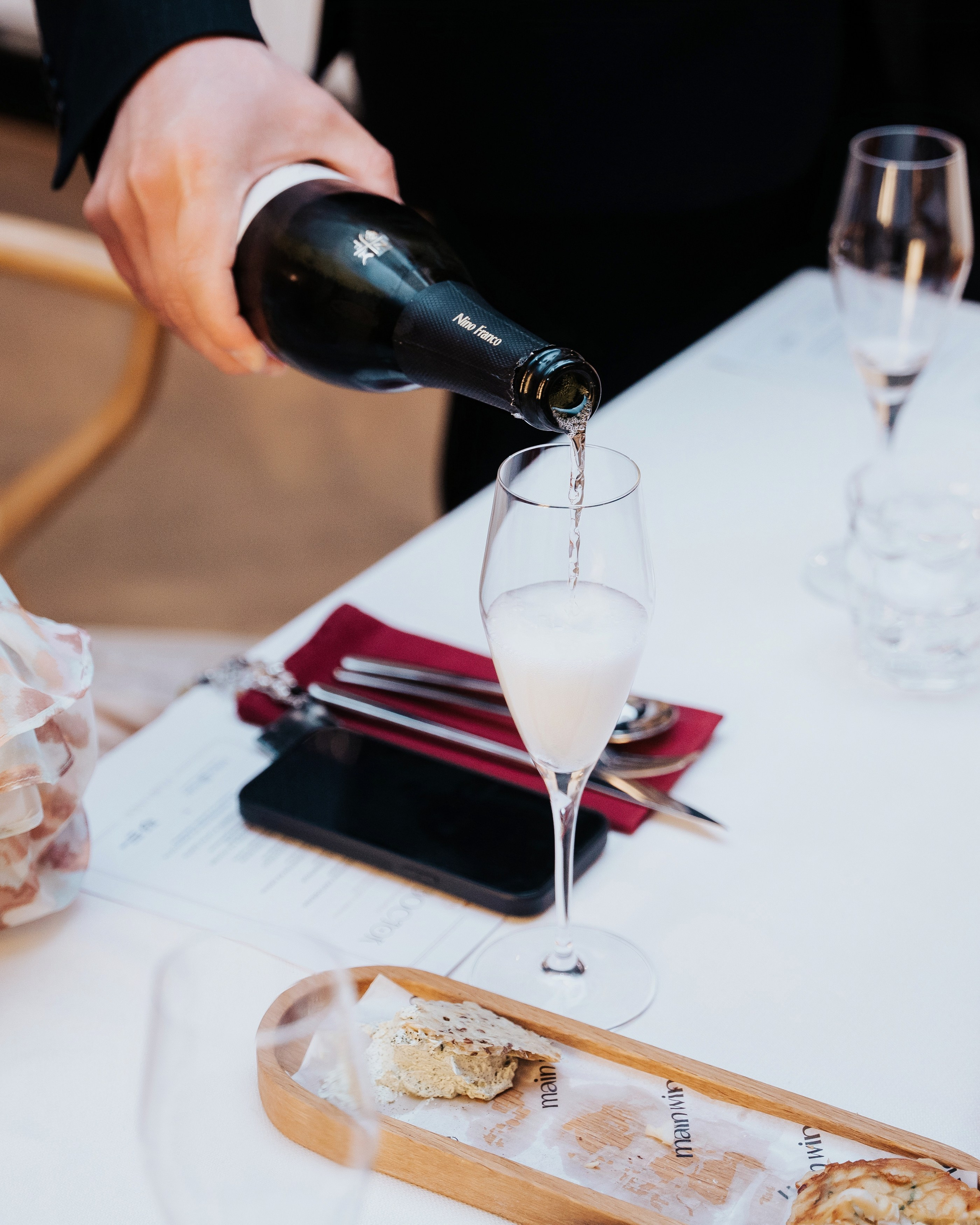 ГАСТРОЛЬНЫЙ УЖИН В MAIN WINE «ИДЕМ НА ВОСТОК. ГОРДИМСЯ ДОСТОЯНИЕМ». СВОИ. ФОТООТЧЕТЫ-СОБЫТИЯ-МЕСТА