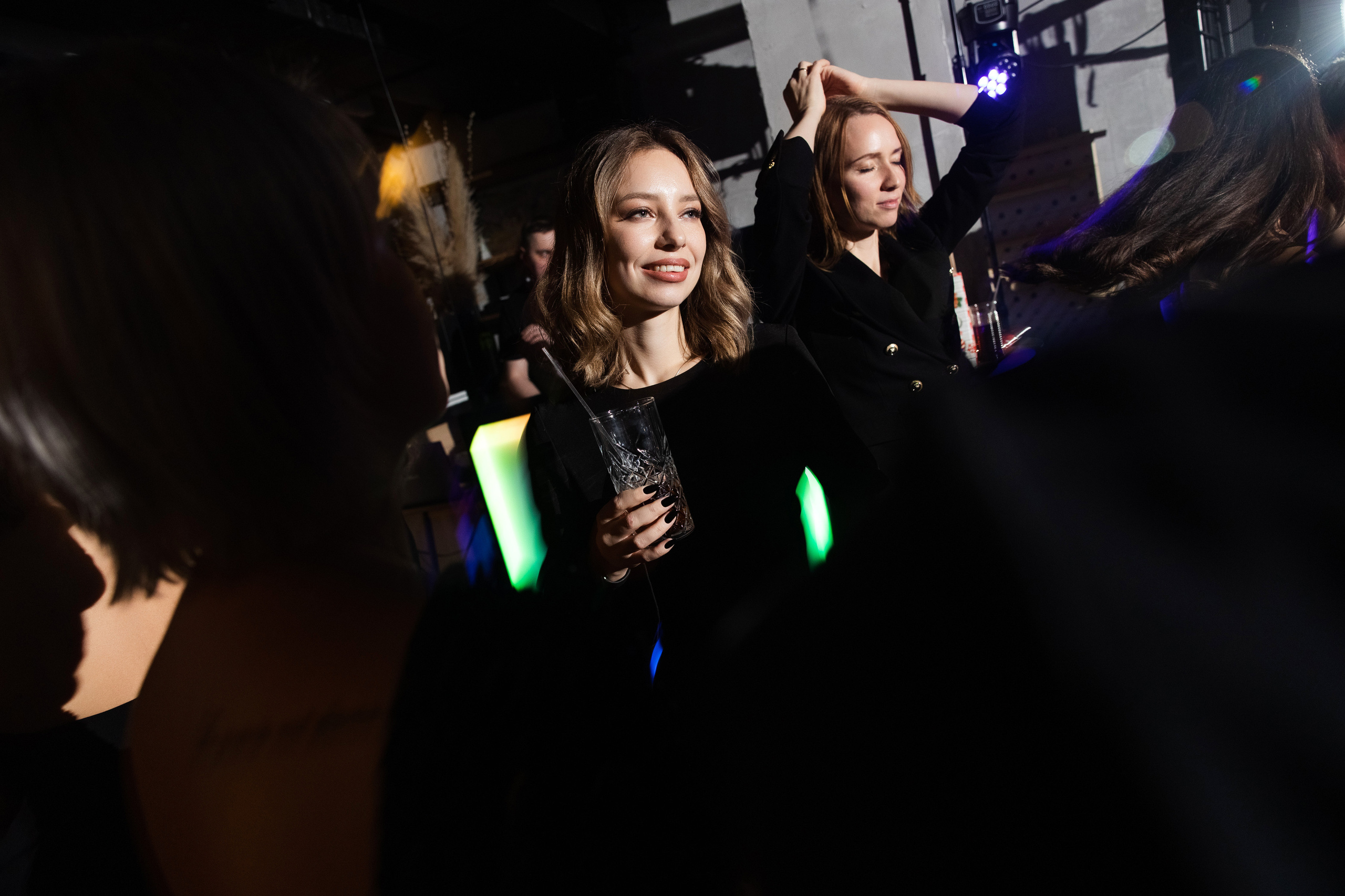 Corp. Свадебный репортажный фотограф в Москве