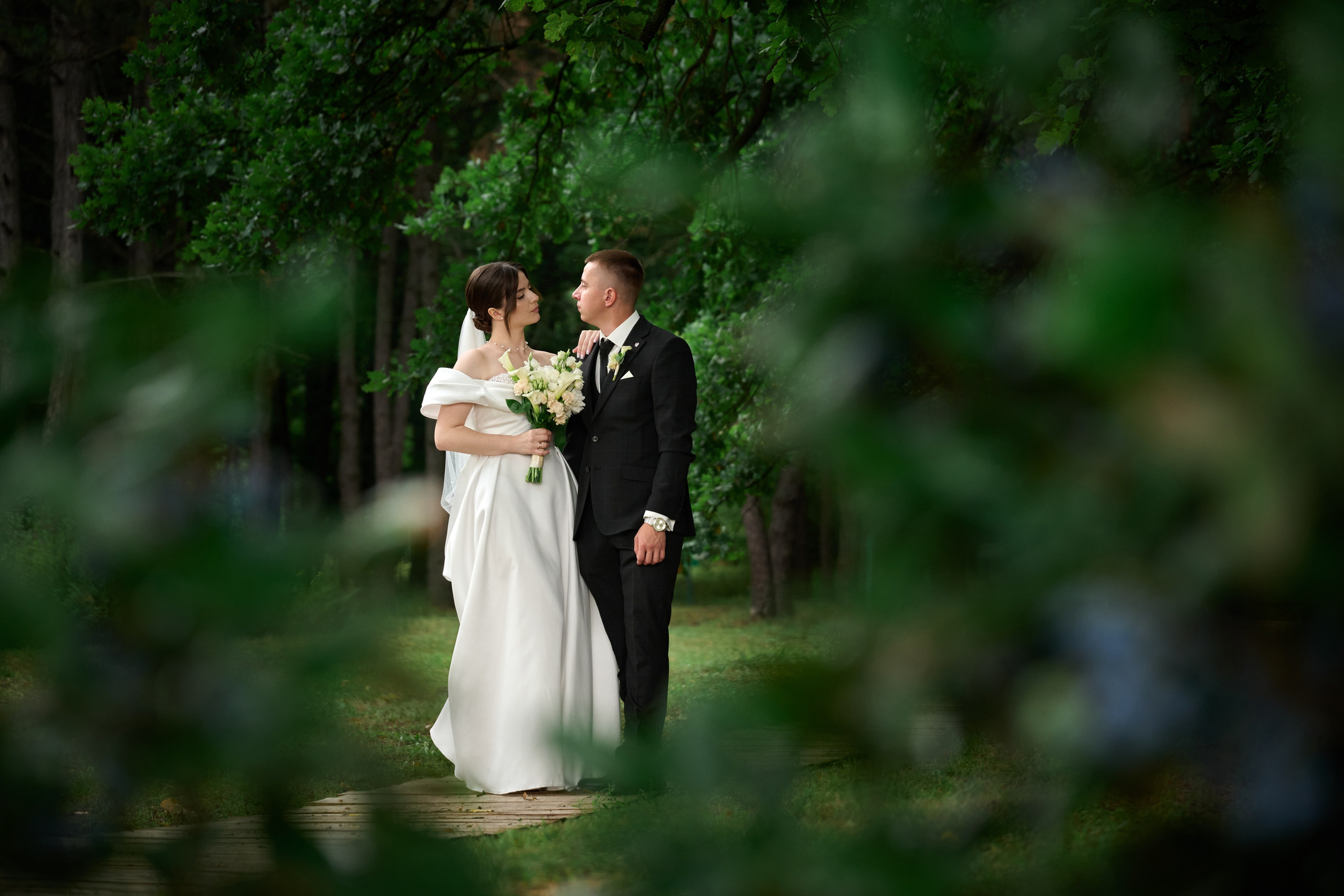 Профессиональный фотограф Старый Оскол, Губкин — свадьба, венчание, крещение, юбилей и день рождения