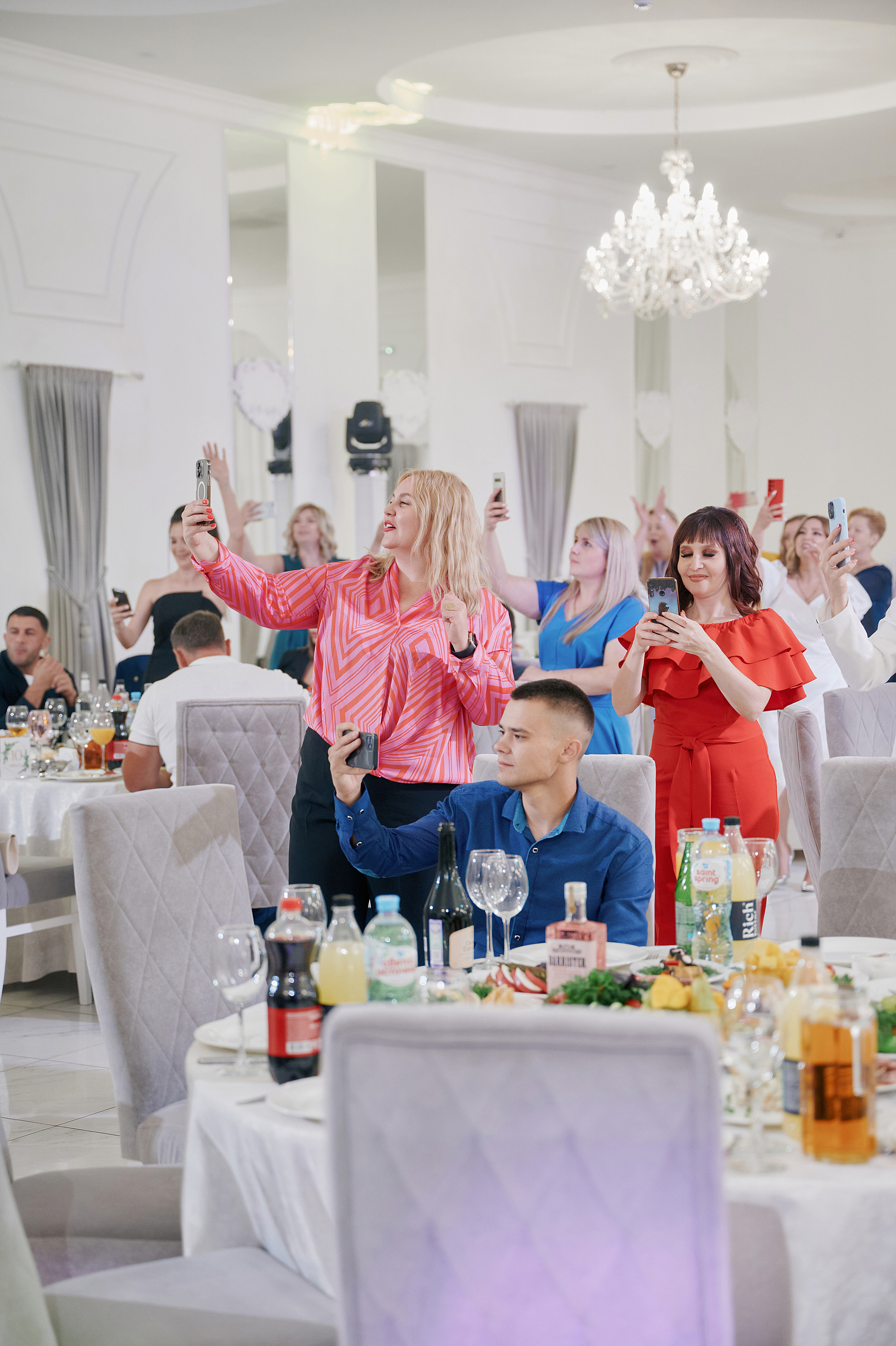 Выпускной ресторан Усадьба. Свадебный фотограф в Ростовe-на-Дону Анастасия Прутова