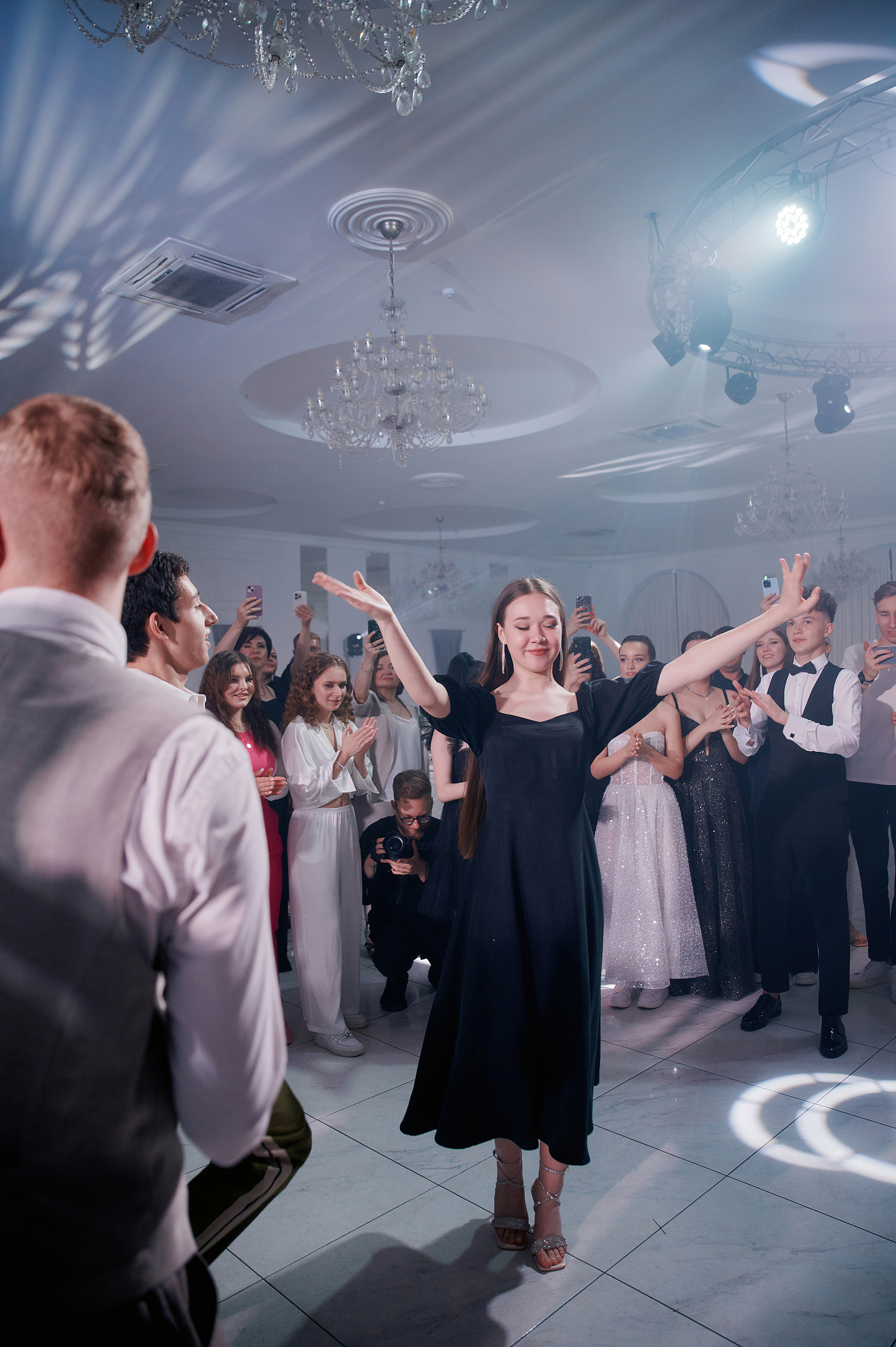 Выпускной ресторан Усадьба. Свадебный фотограф в Ростовe-на-Дону Анастасия Прутова