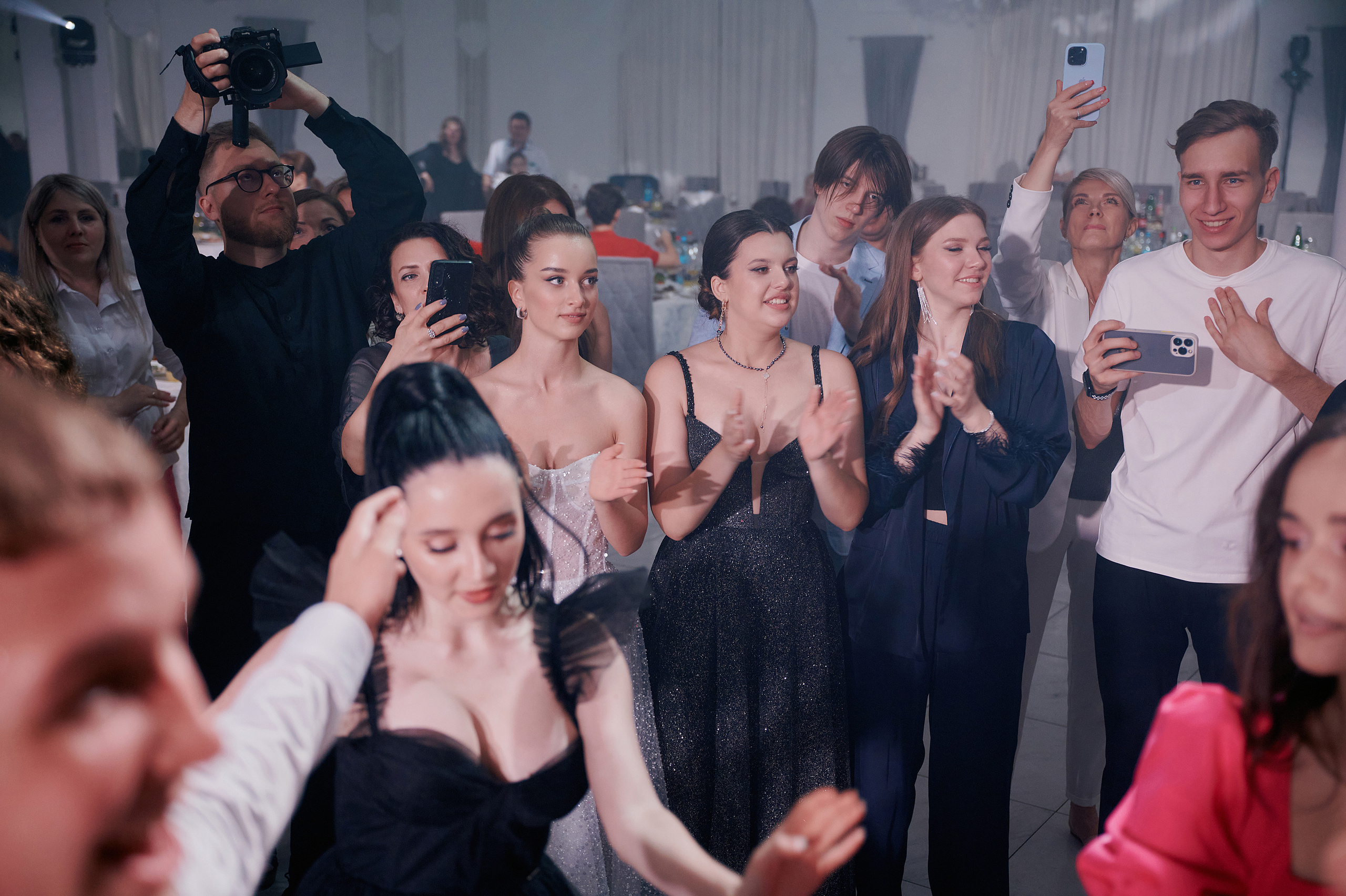 Выпускной ресторан Усадьба. Свадебный фотограф в Ростовe-на-Дону Анастасия Прутова