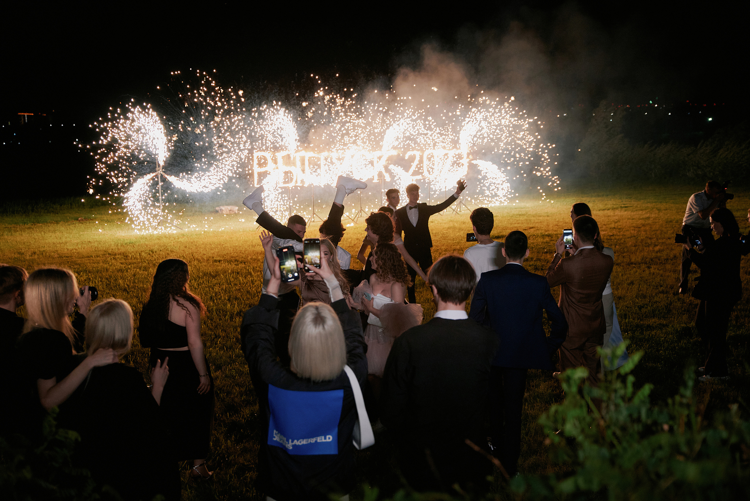 Выпускной ресторан Усадьба. Свадебный фотограф в Ростовe-на-Дону Анастасия Прутова