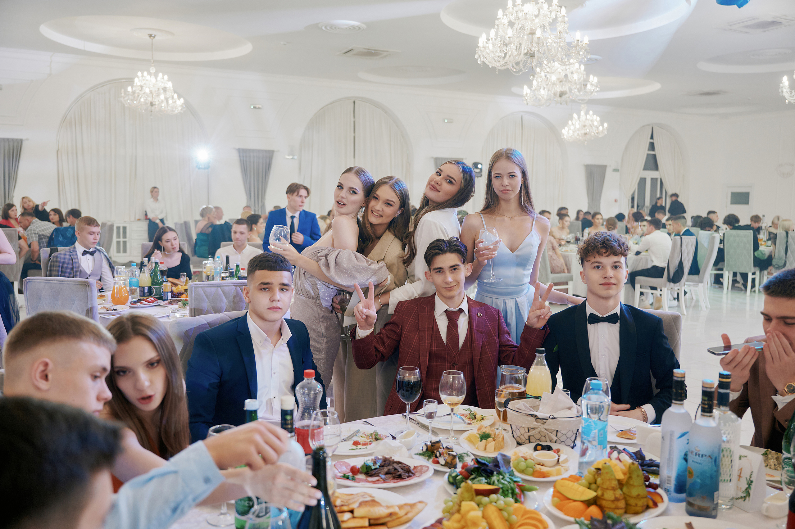 Выпускной ресторан Усадьба. Свадебный фотограф в Ростовe-на-Дону Анастасия Прутова