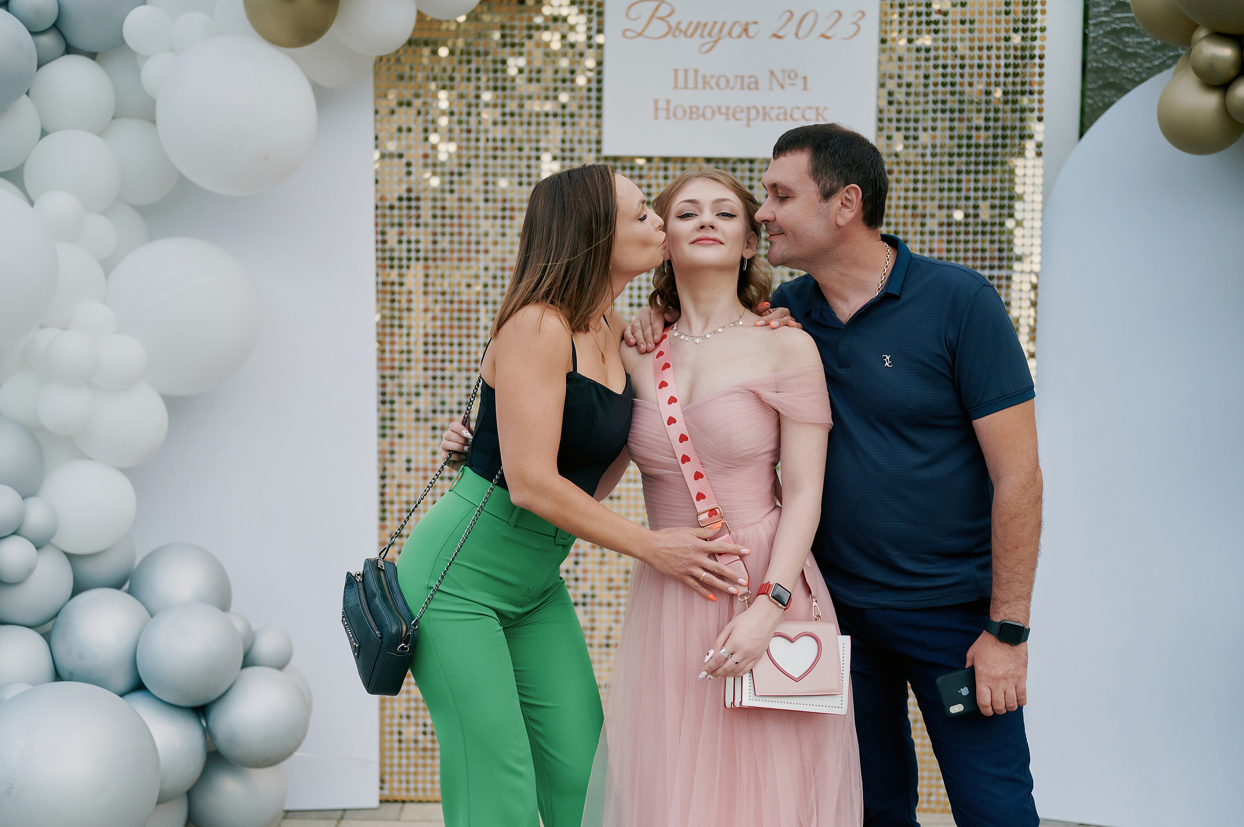 Выпускной ресторан Усадьба. Свадебный фотограф в Ростовe-на-Дону Анастасия Прутова