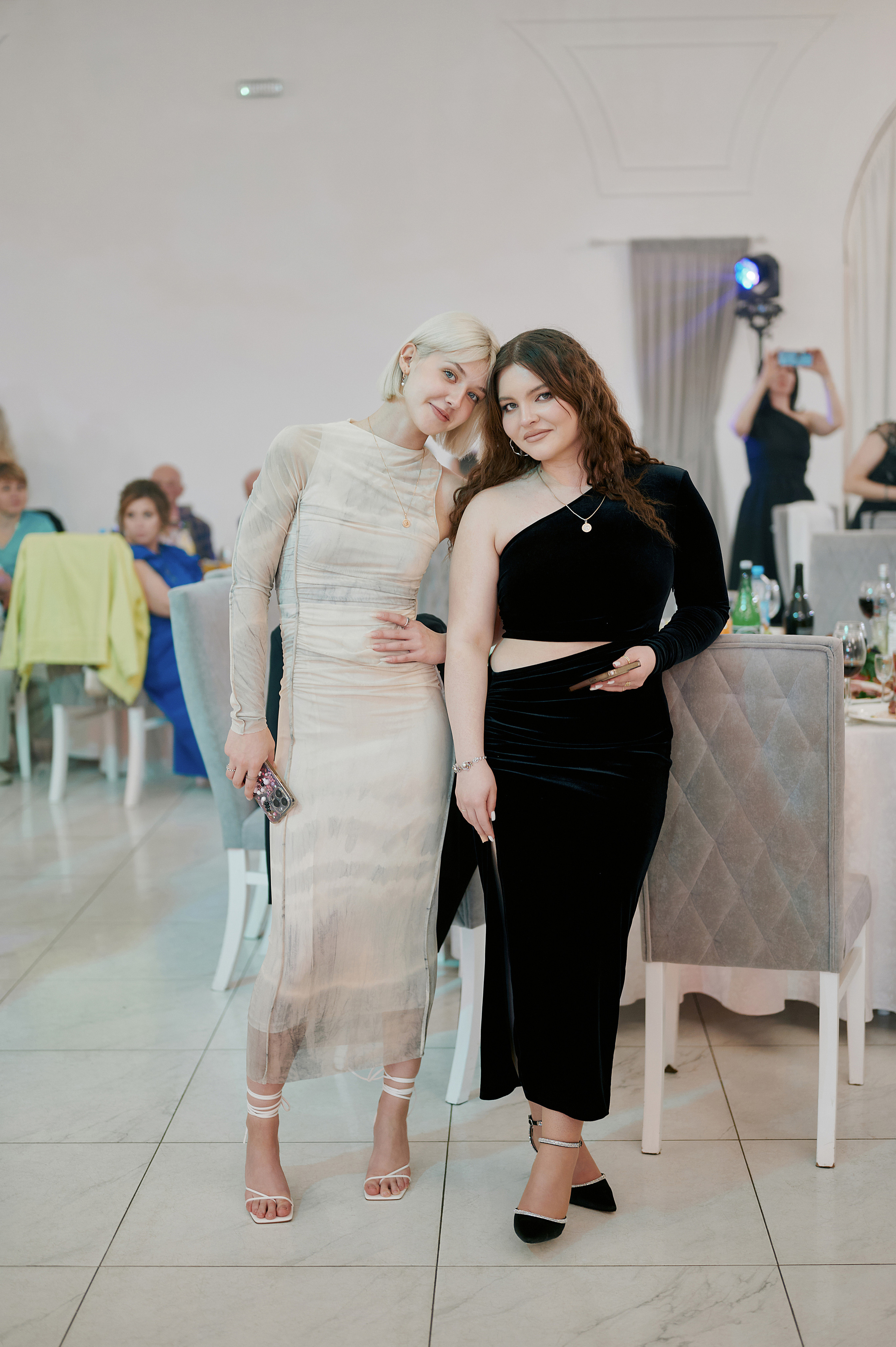 Выпускной ресторан Усадьба. Свадебный фотограф в Ростовe-на-Дону Анастасия Прутова