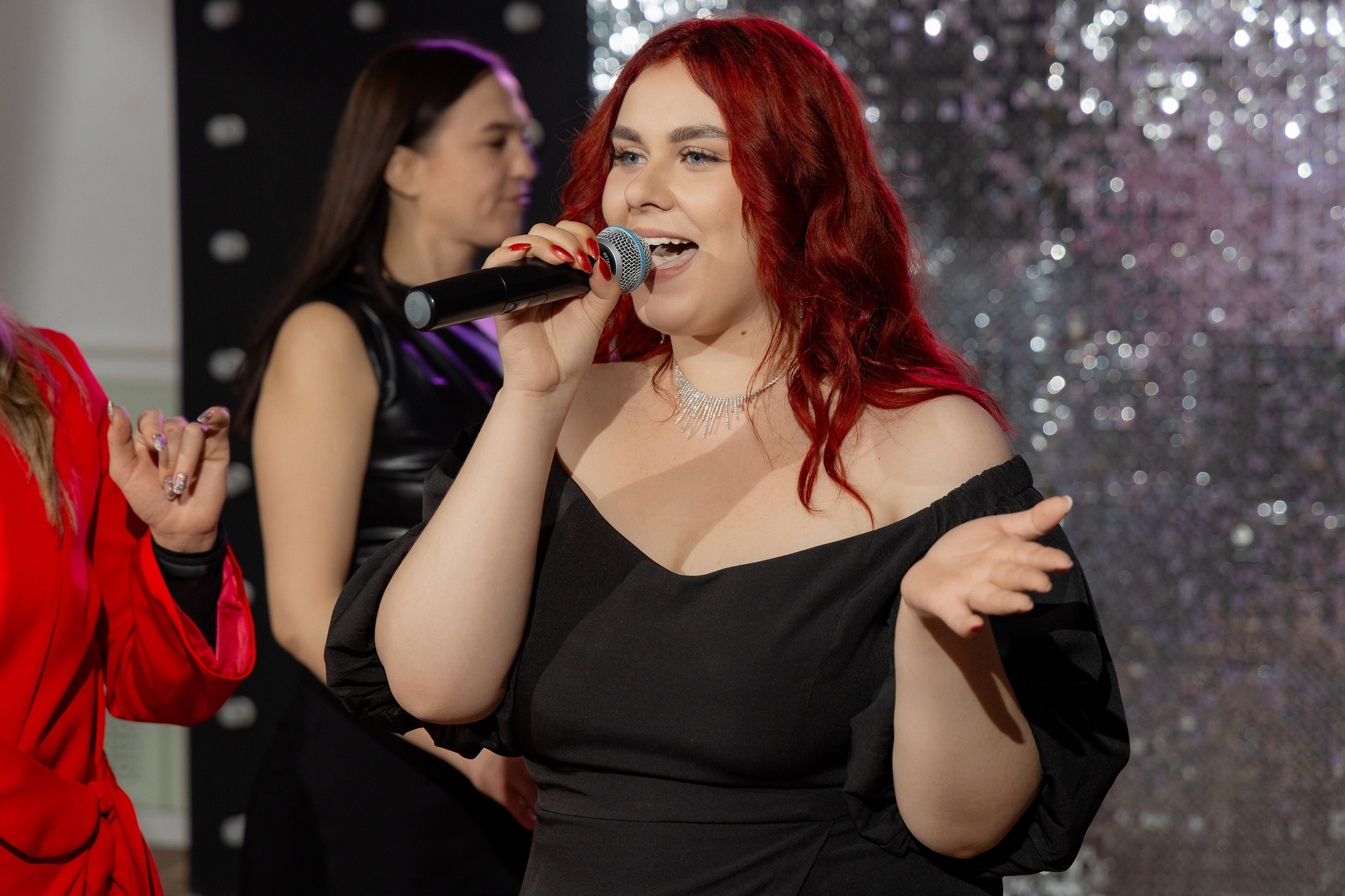 Корпоративная фотосъемка для кафе GARAGE | Новый год 2025 | Минск. Свадебный фотограф в Минске/Беларуси Сергей Спиридонов