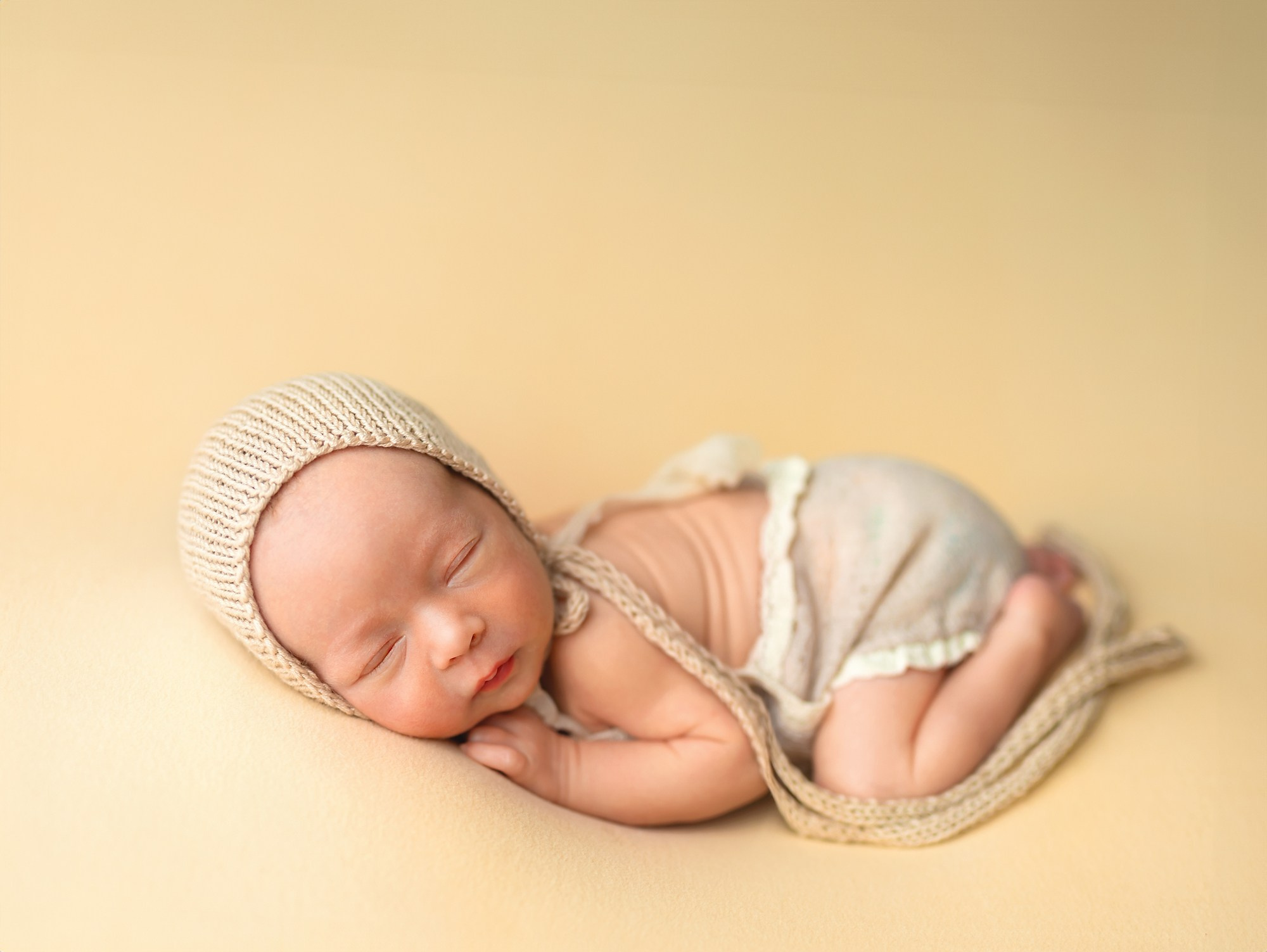 Newborn. Фотограф новорождённых в Казани Нейля Гильмутдинова ньюборн