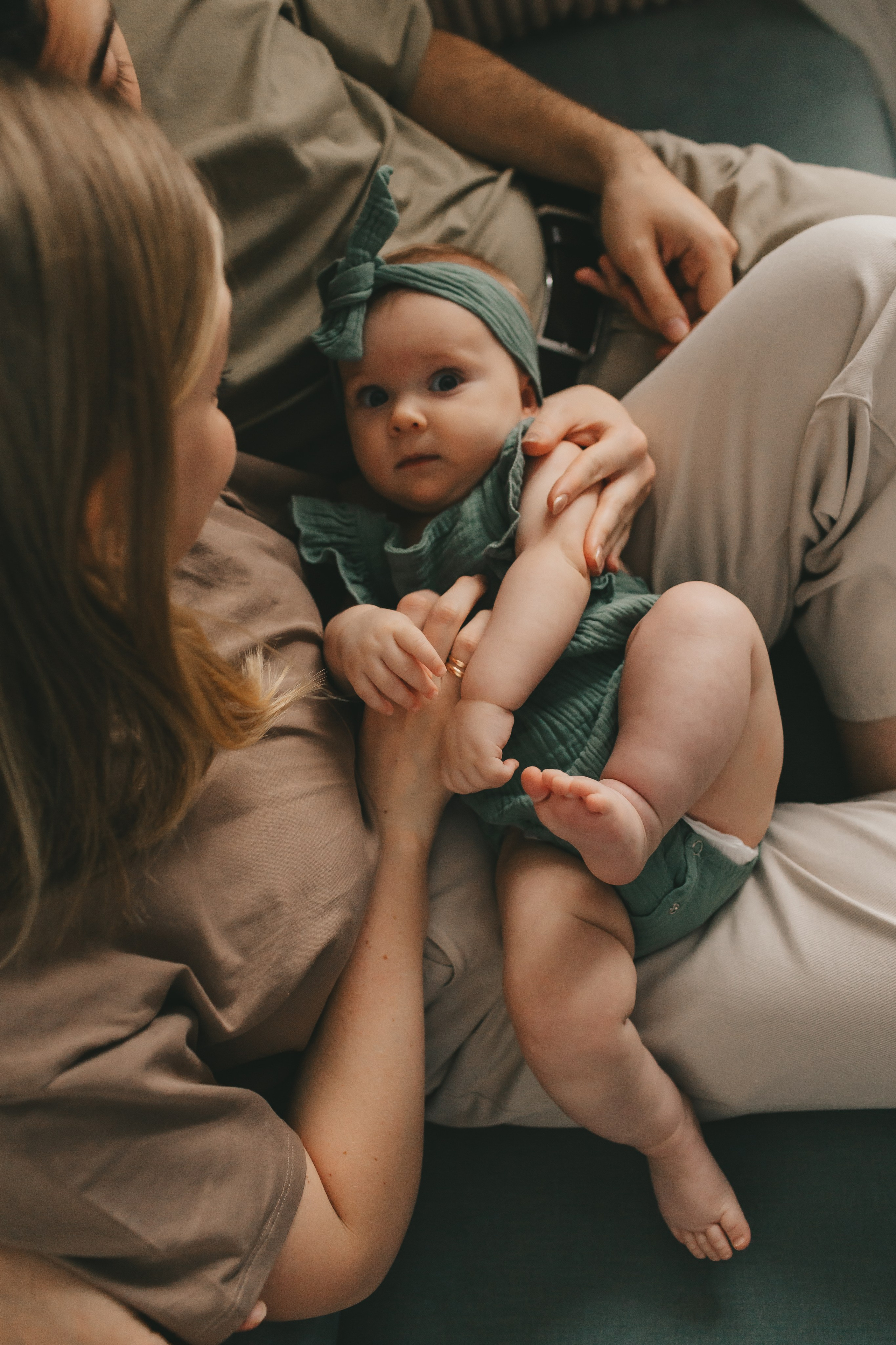 Женя, Юля и Вероника (домашняя фотосессия). Семейный и детский фотограф и видеограф в Москве, Дрокина Наталья