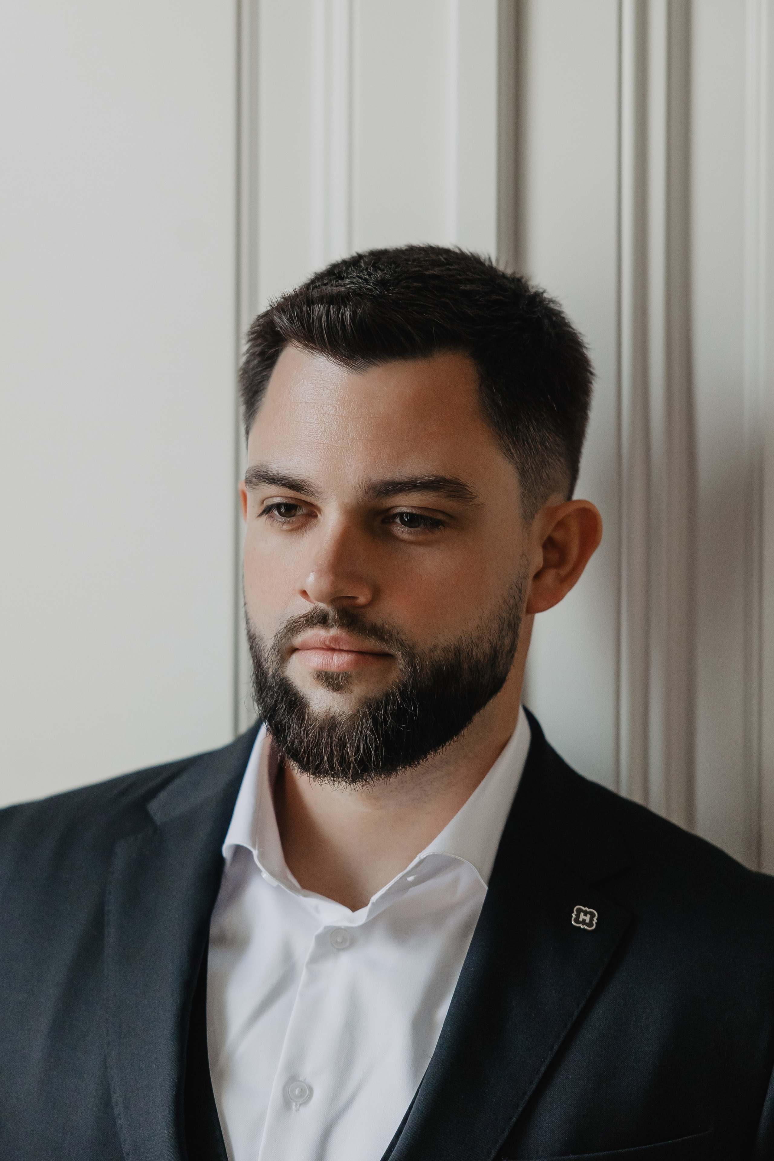 портрет жениха