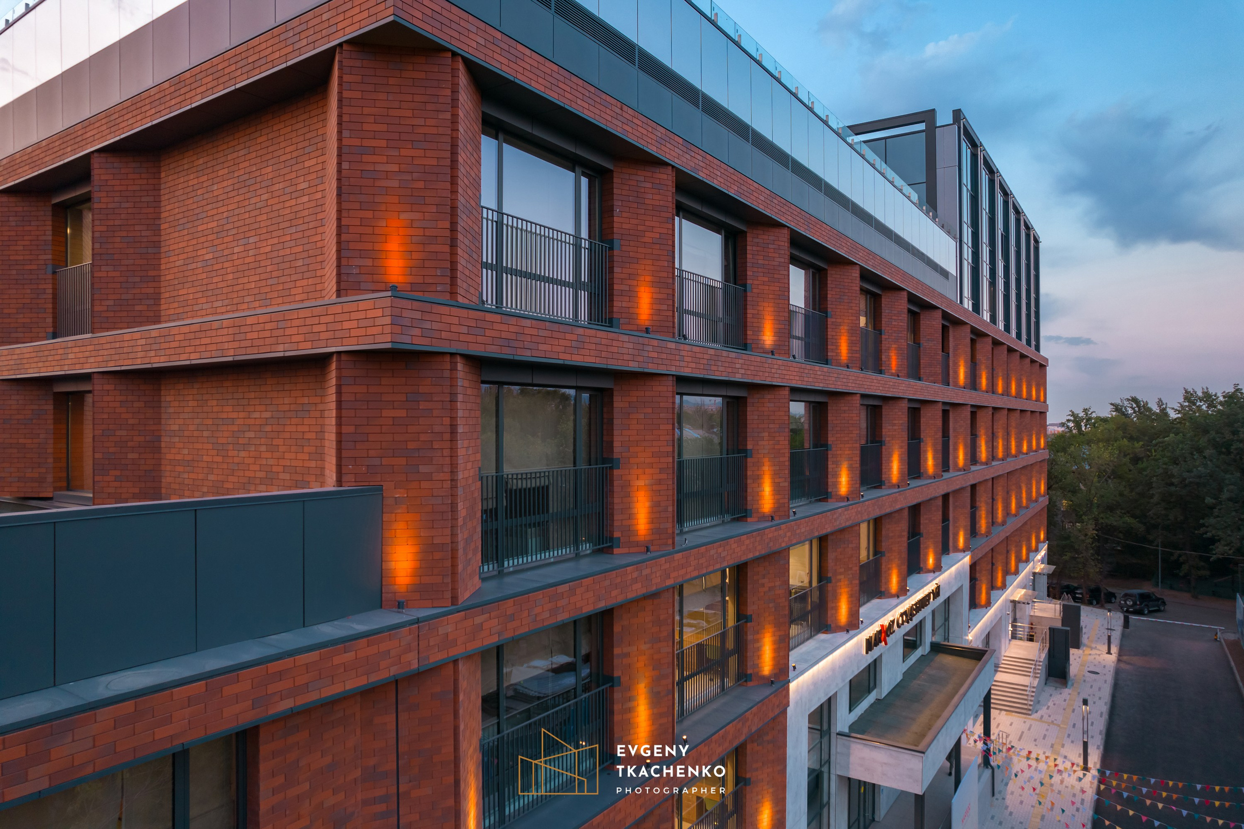 Общежитие университета NarXoz в Алматы. Архитектурный и интерьерный фотограф в Казахстане