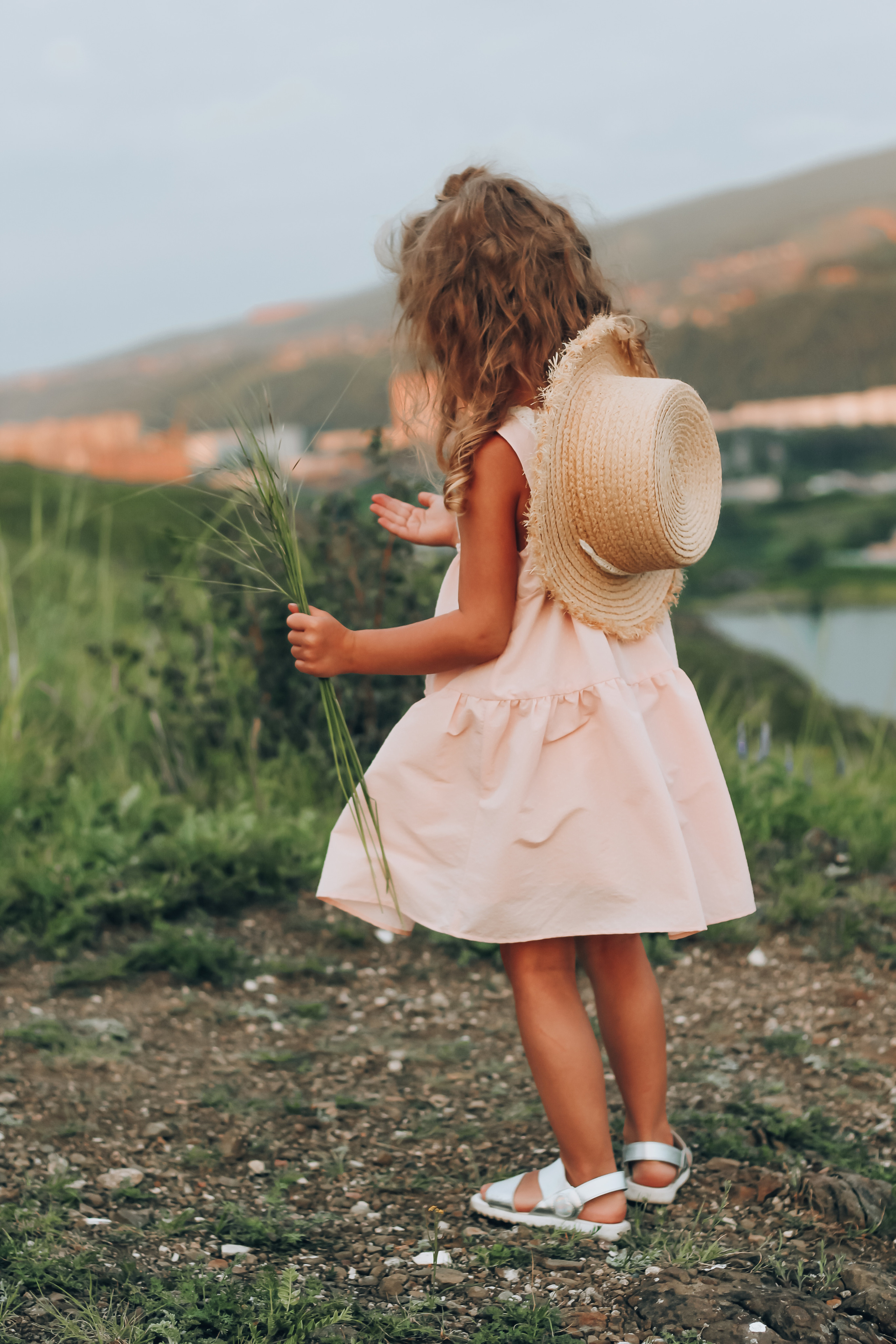 Пикник летом. Женский фотограф Москва Люция Дубняк
