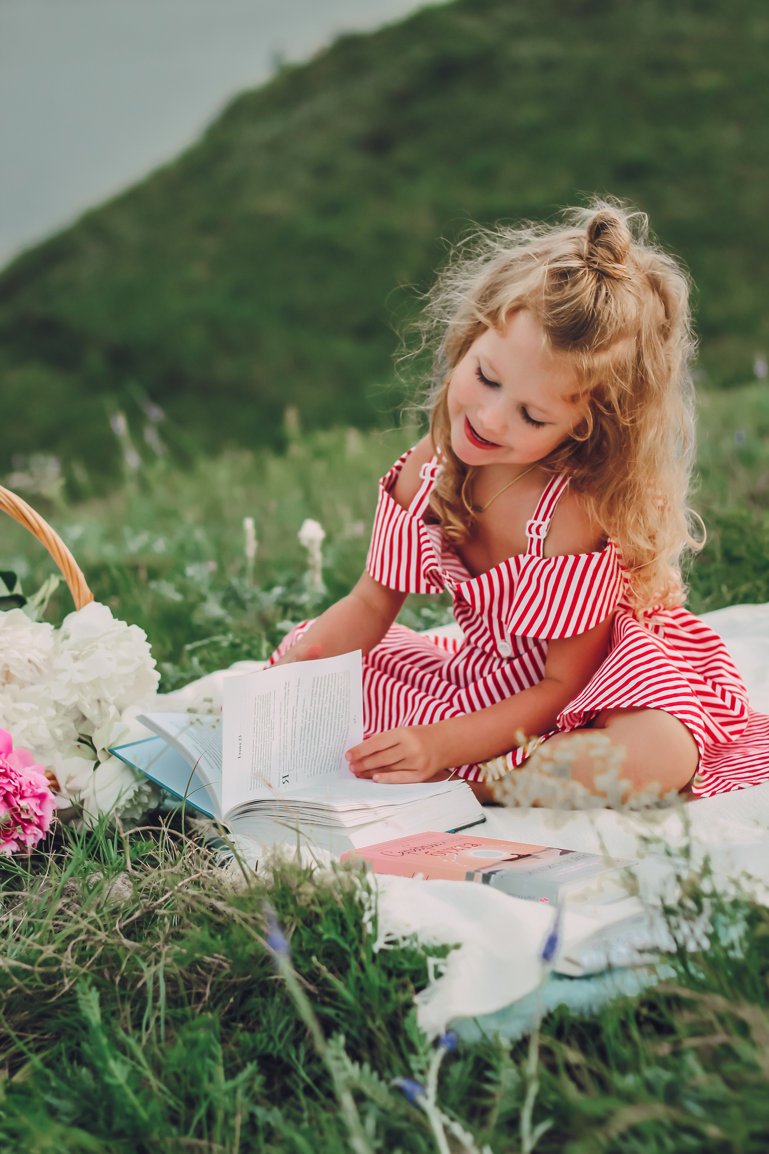 Пикник летом. Женский фотограф Москва Люция Дубняк