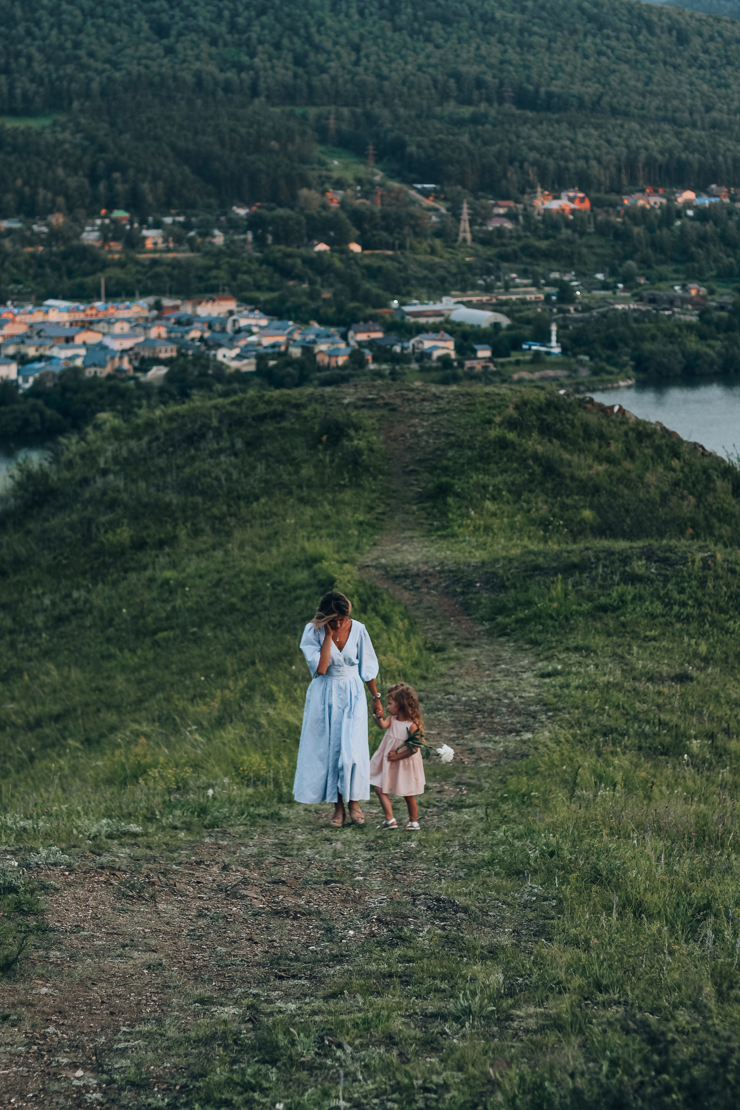 Пикник летом. Женский фотограф Москва Люция Дубняк