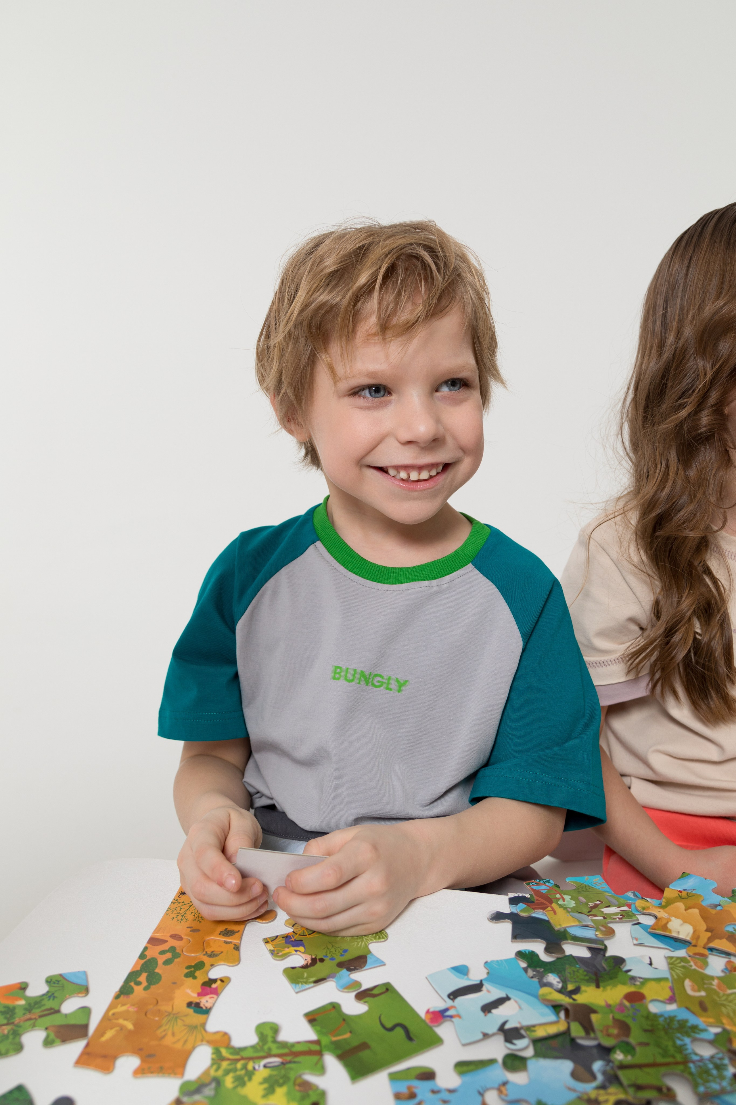 Имиджевая и каталожная съёмка для бренда детских пазлов. Детский и контент фотограф Надя Волкова Санкт-Петербург