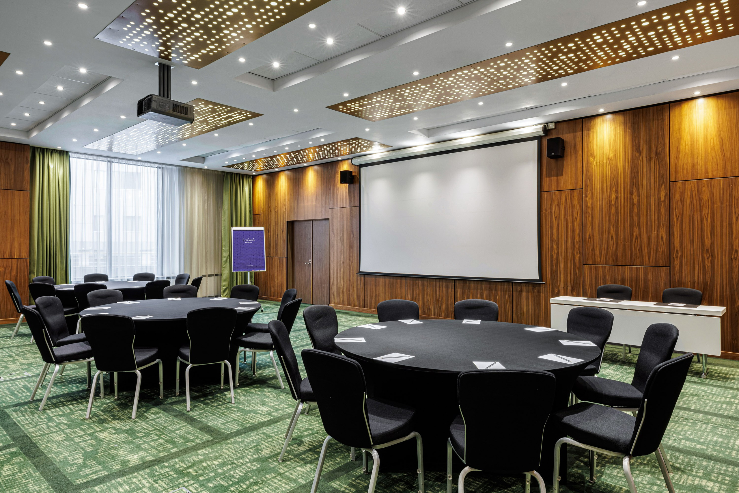 Cosmos Selection Moscow Sheremetyevo Airport Hotel