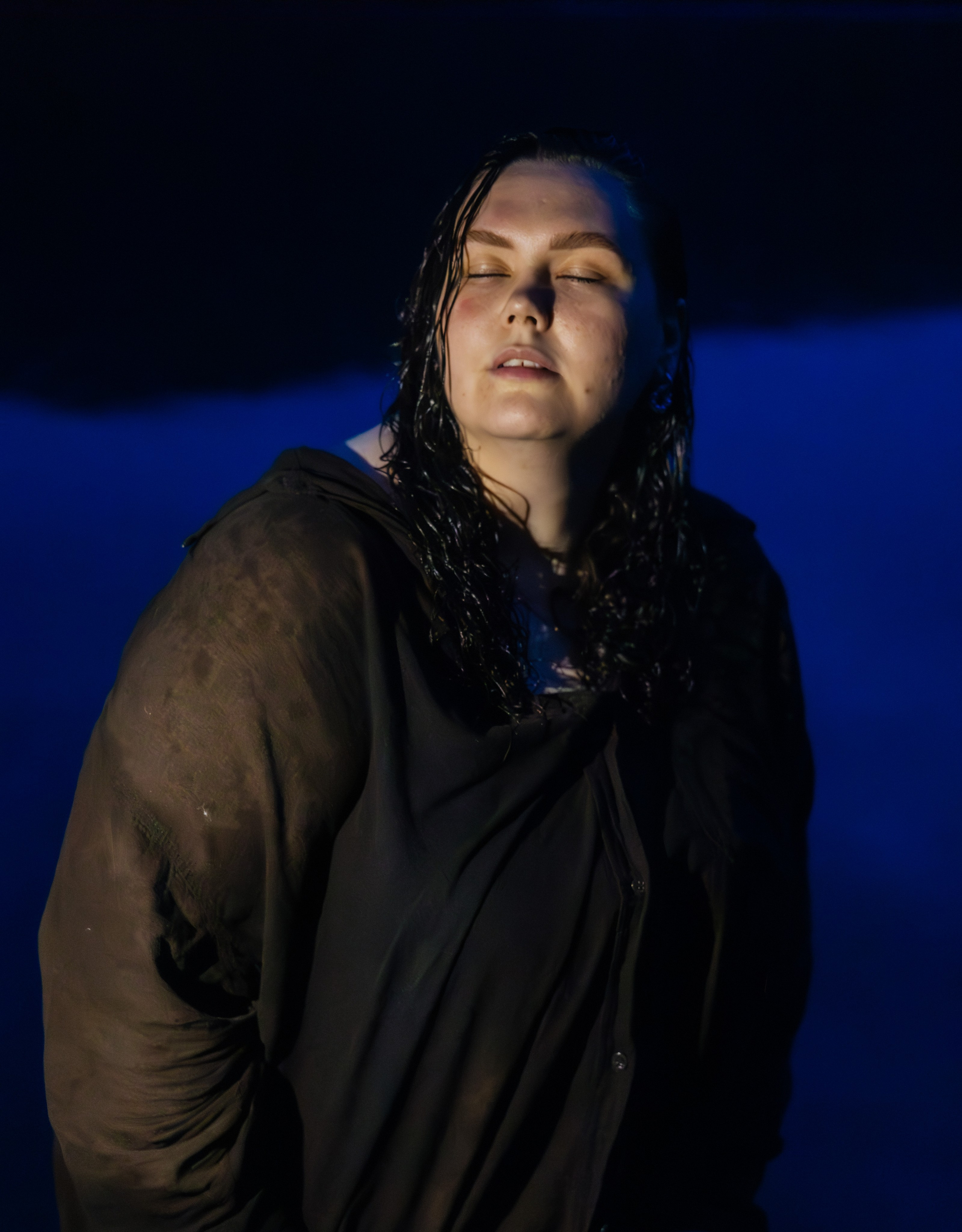 ПОРТРЕТЫ. Фотограф Красноярск съемки лавстори, фотосессия в студии, портретная съемка, творческие фотосессии