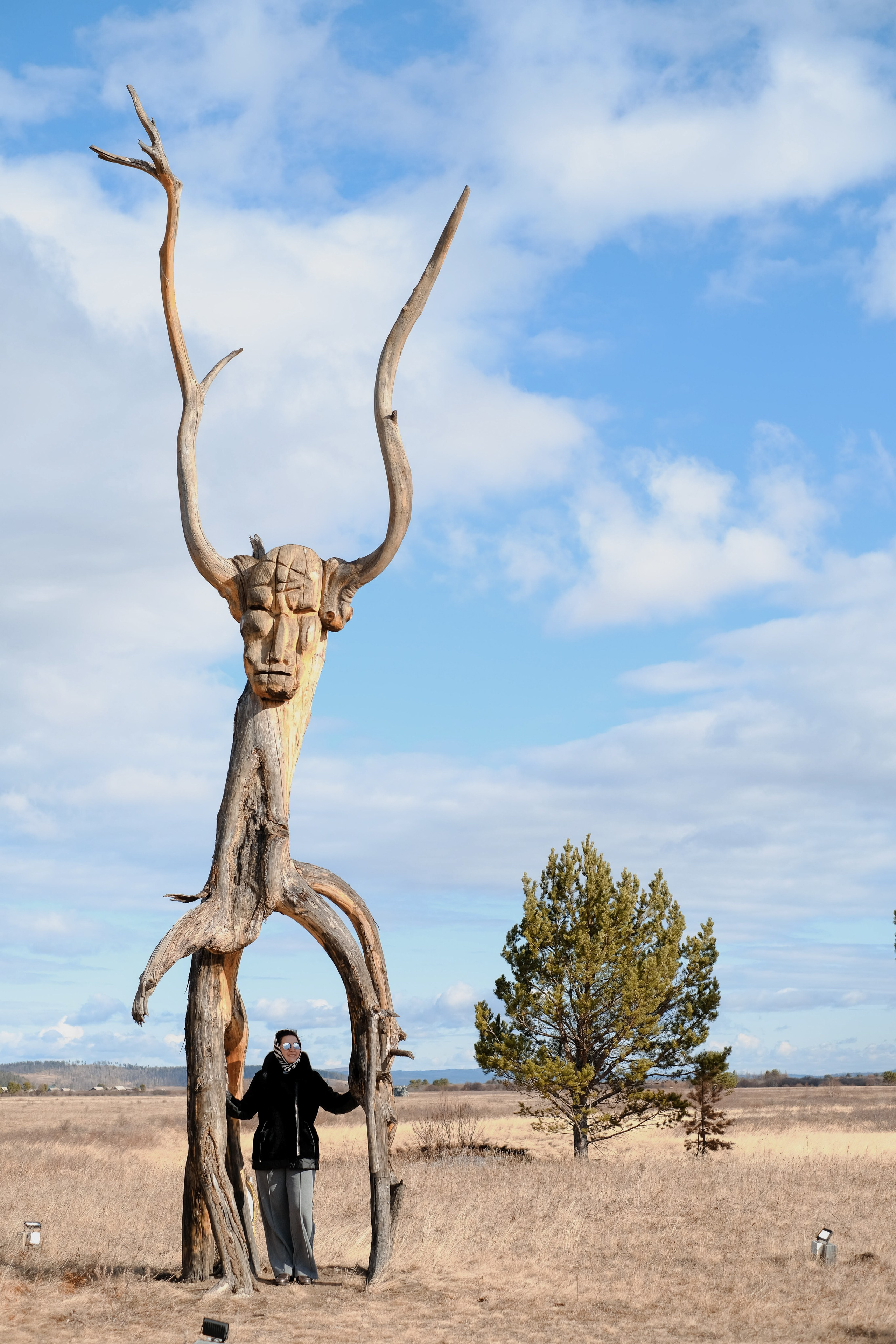 Фотосессия в ленд-арт парке Тужи. Портретный фотограф в Чите Анна Камратова. Помогу Вам создать историю, в которой Вы — главный герой!