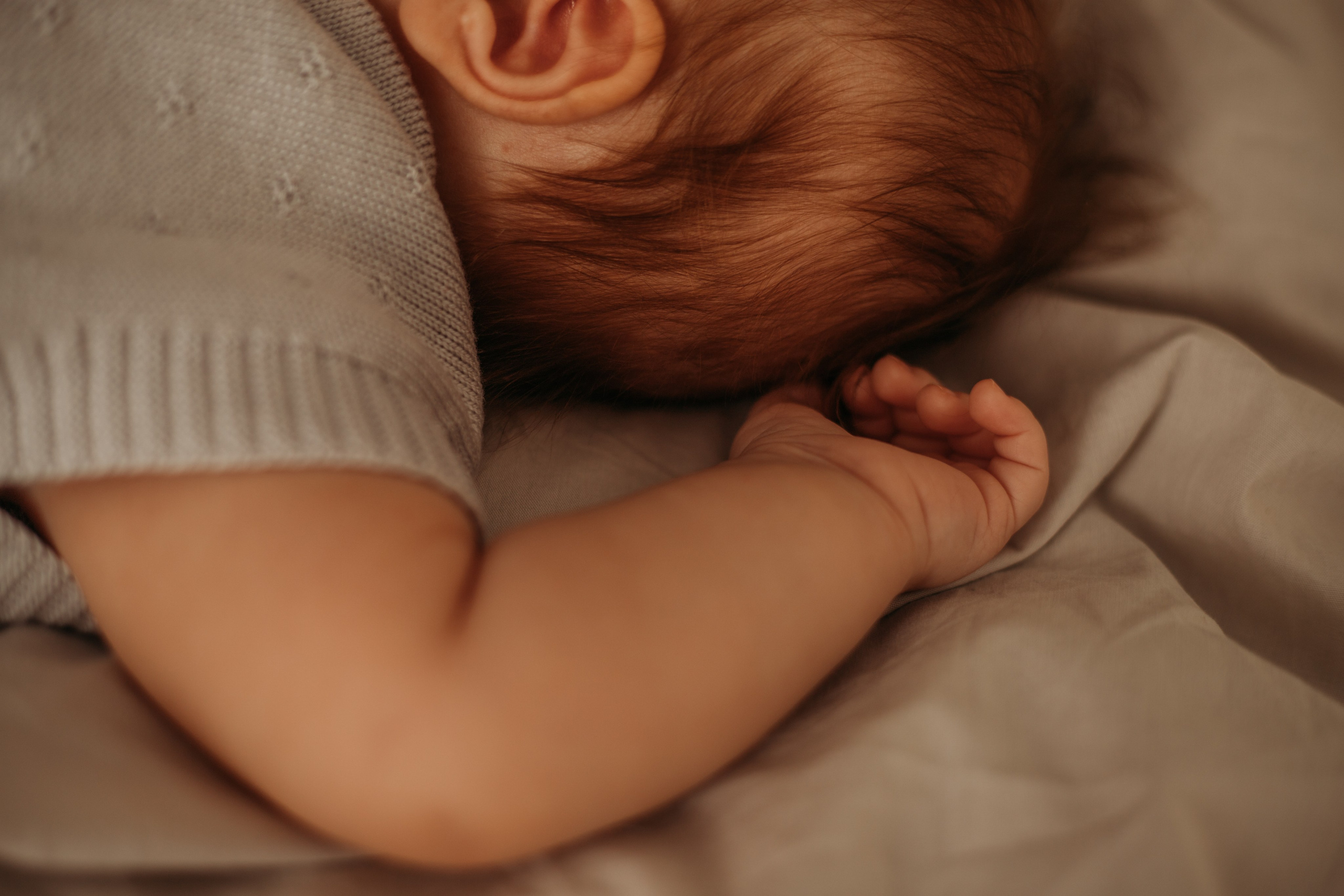 Домашняя съемка семьи Ксении. Венера Гайн. Репортажный фотограф  Тюмень. Обучение фотографии с 0