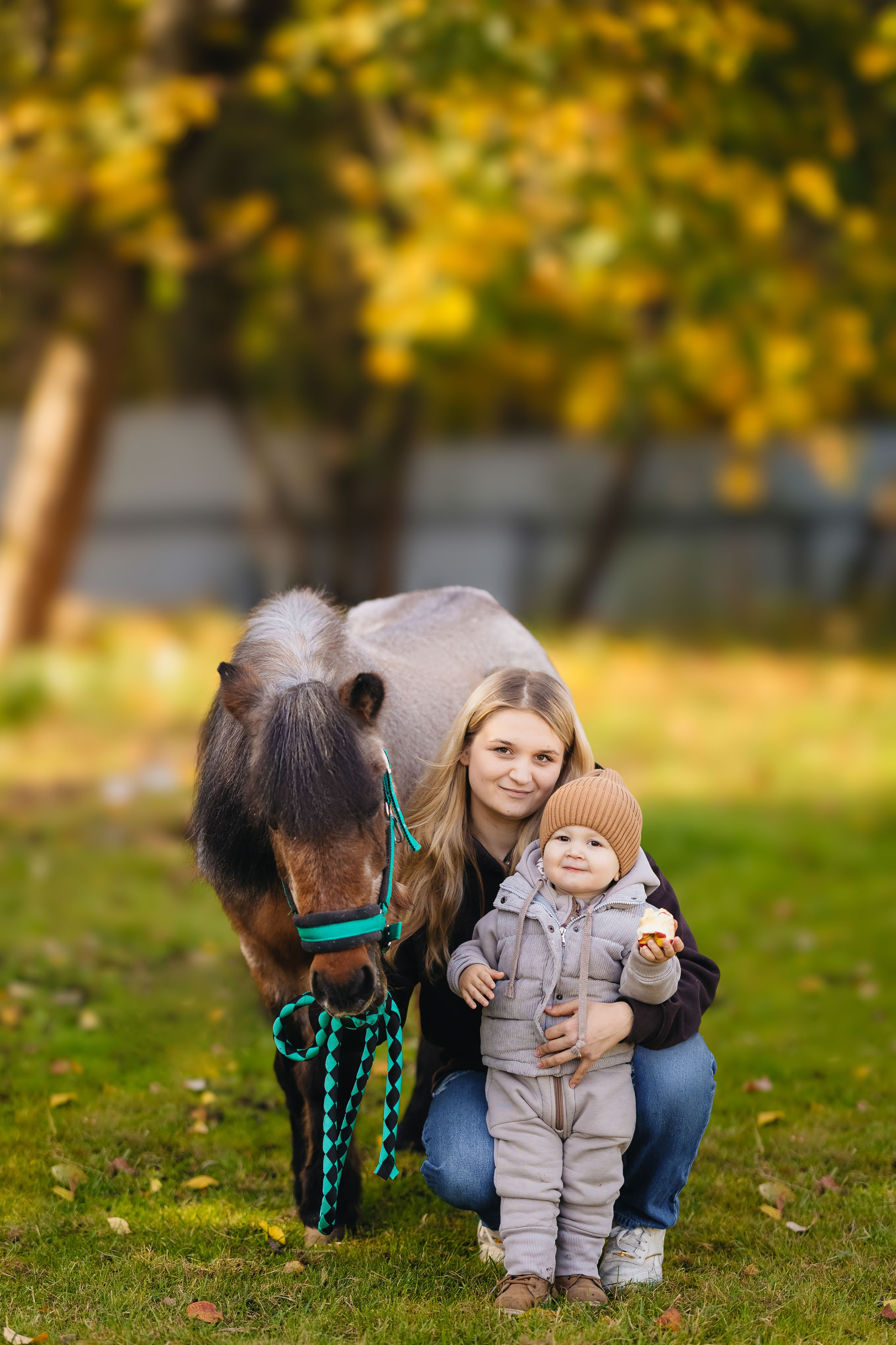 2024.10.02 Илья и лошадка. Ирина Бешляга. Фотограф в Москве и по всей России