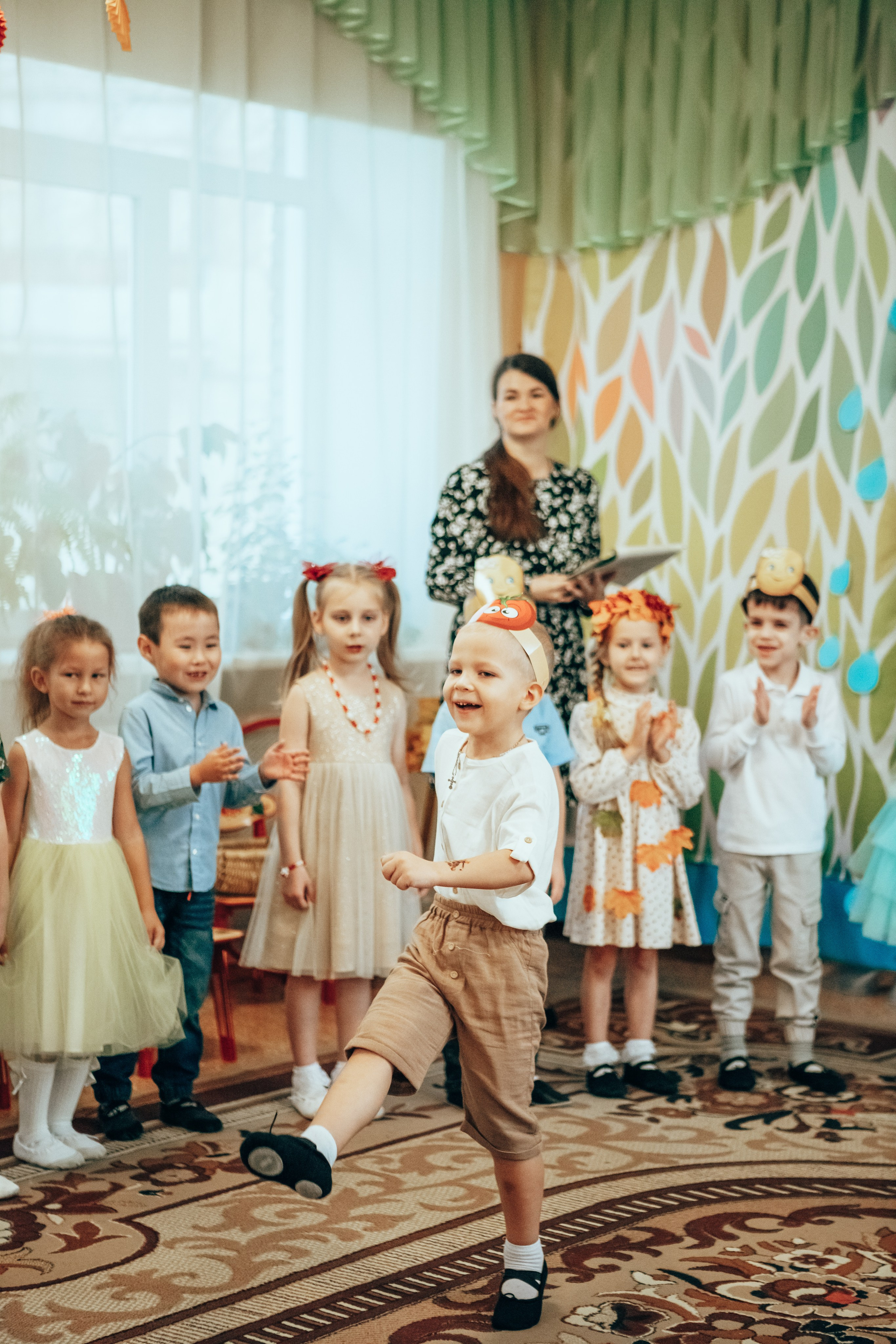 Утренник «Праздник осени». Семейный и детский фотограф в г. Новосибирске Макеева Анастасия