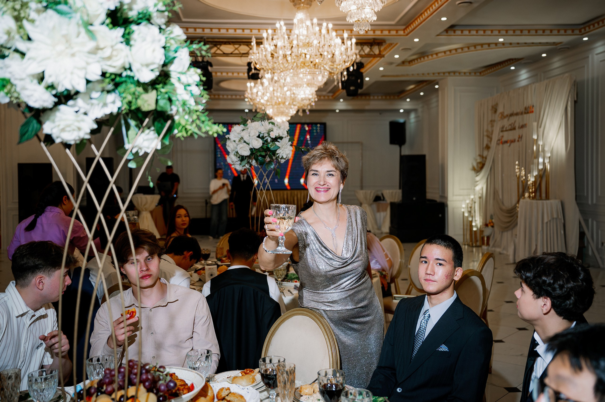 Выпускной — 11А, 2025. Фотограф в Алматы — Алексей Коньков | Репортаж, свадьбы, портреты