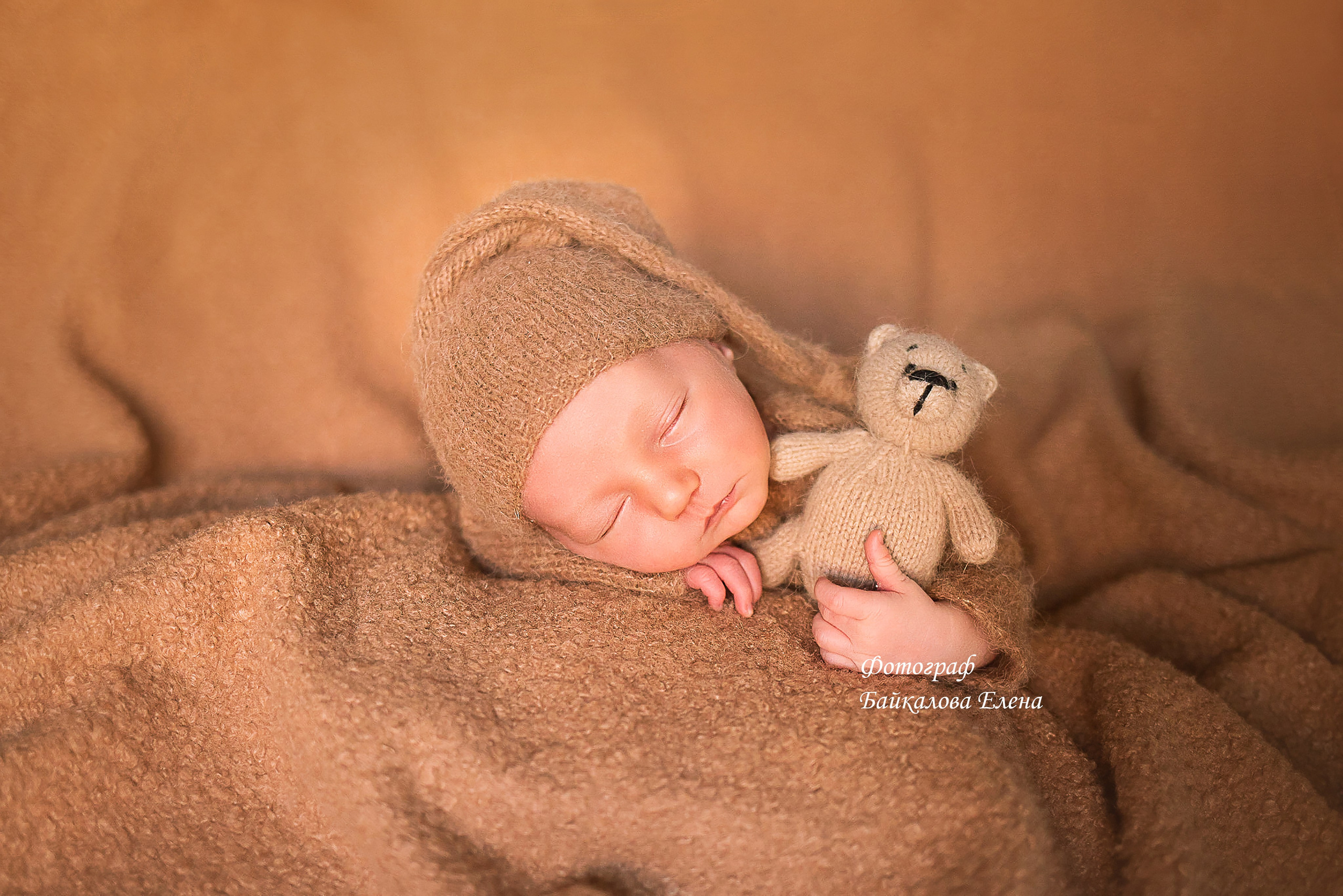 Фотосессия новорожденного. Фотограф новорожденных в Новосибирске