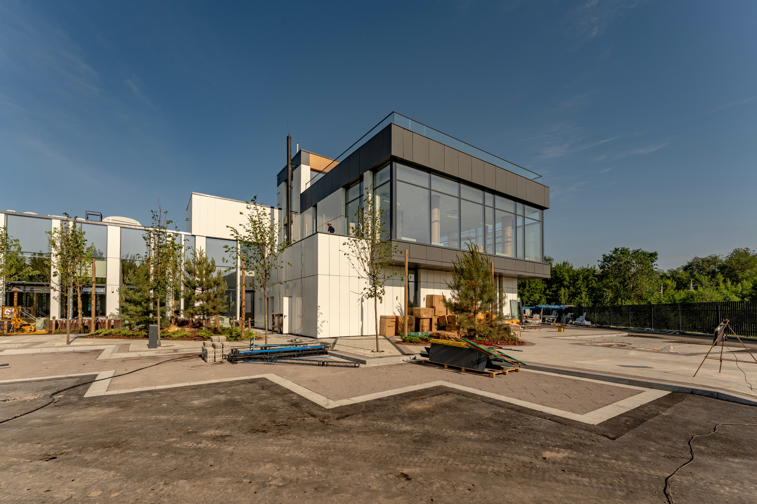 Алматы, ход строительства отдела продаж Bi Group Dream City Tech, июнь 2025. Интерьерный фотограф Алматы