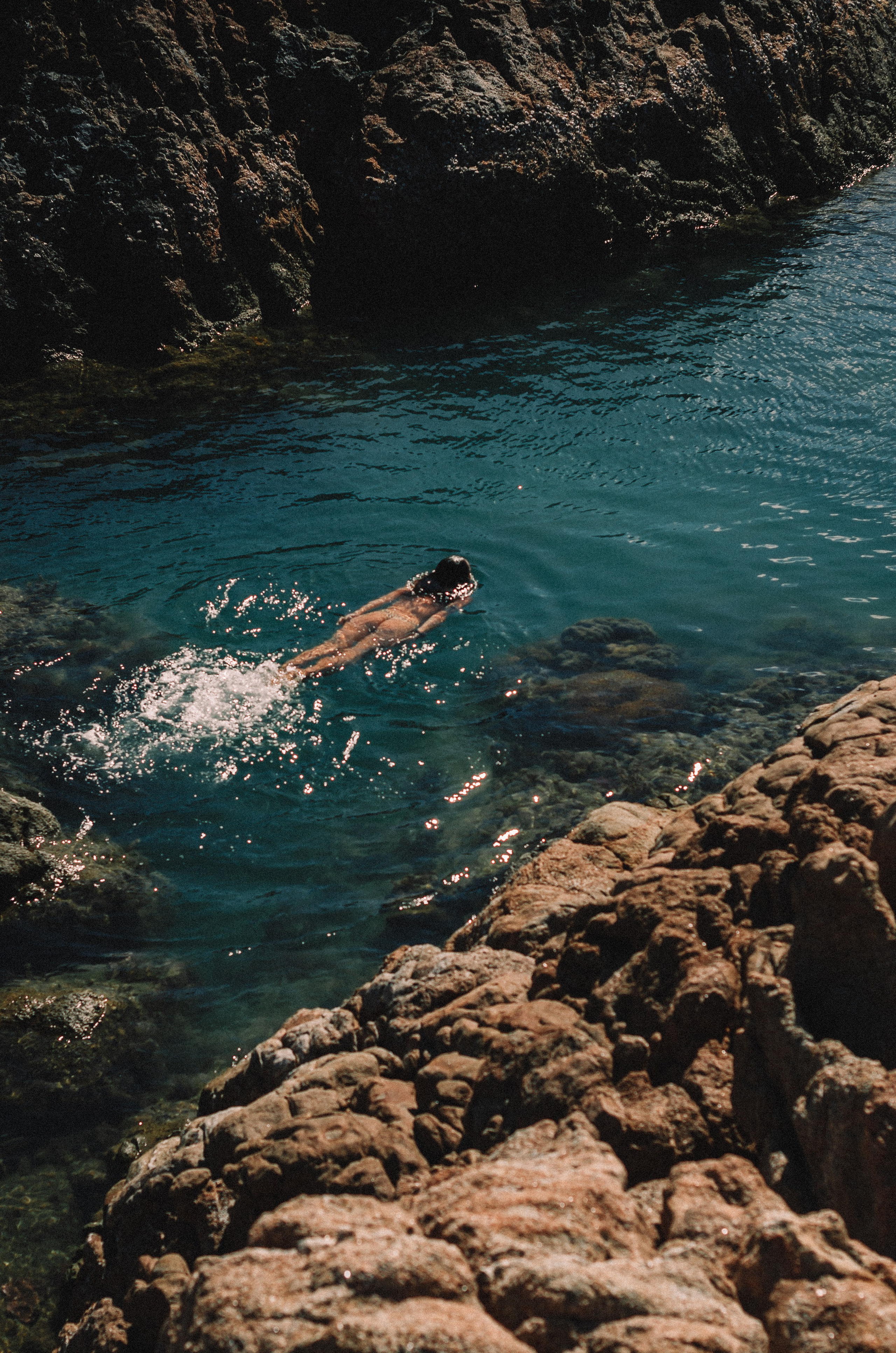 NUDE. Портретный и ню фотограф в Москве Александра Мишура
