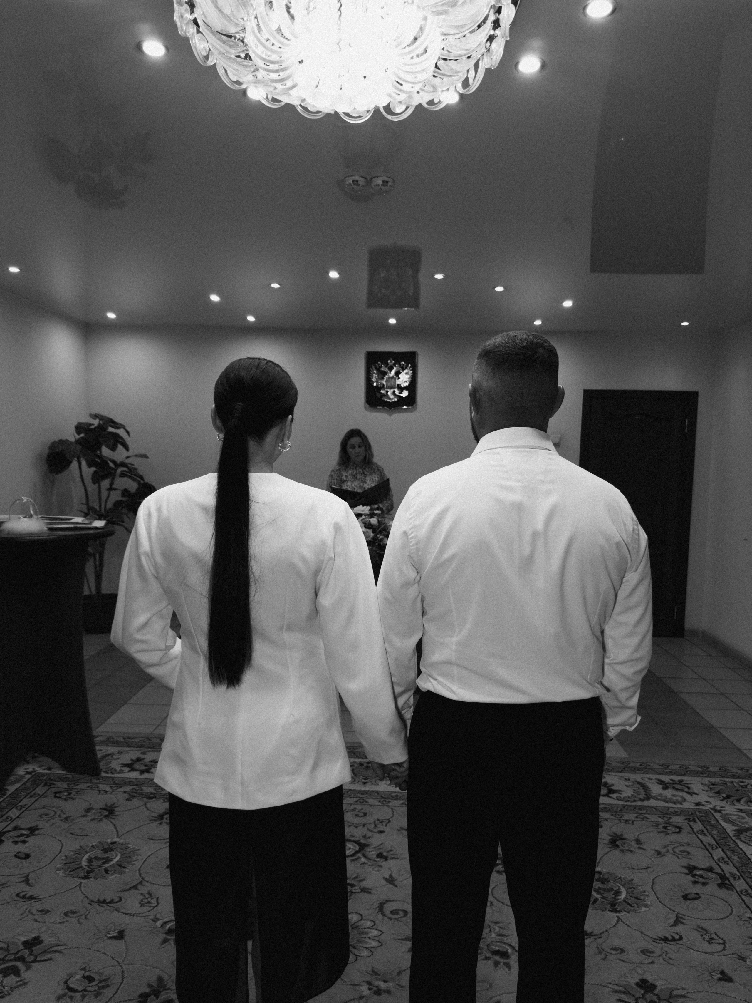 Оля и Вадим, съёмка на iPhone. Женский фотограф Омск, Екатерина Петрова