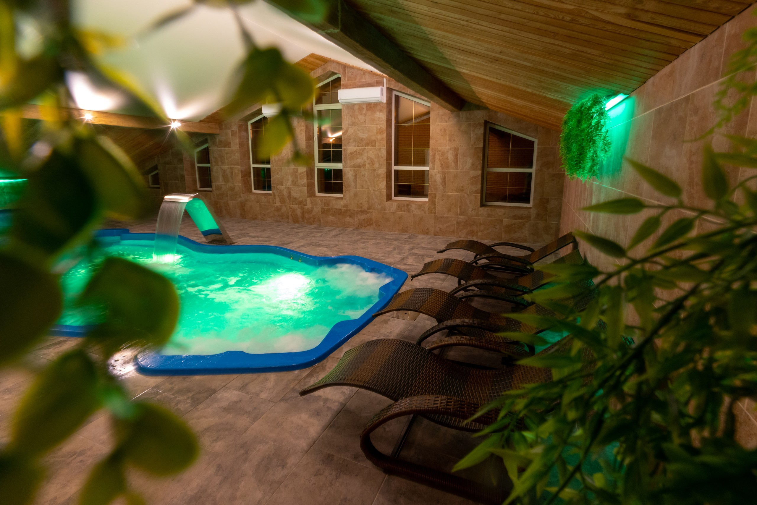 Большая Тросна вечером и новый бассейный комплекс. Фотограф в Туле Крупский АнДРей. Фотостудия «КАДР71» в Туле