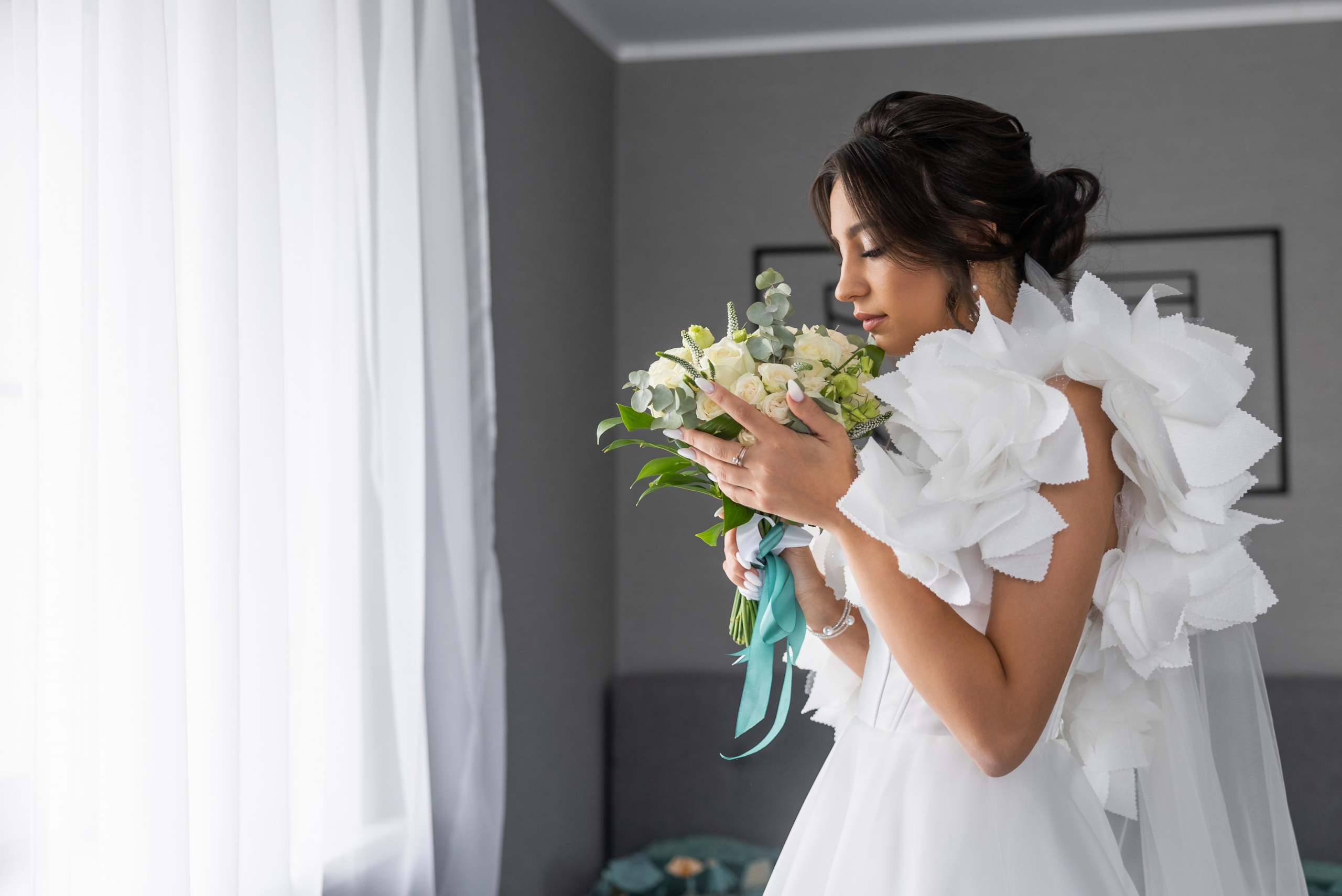 Антон и Дарья. Фотограф Петров Александр Свадьбы, Съемка в студии, Выпускные альбомы г. Балашов