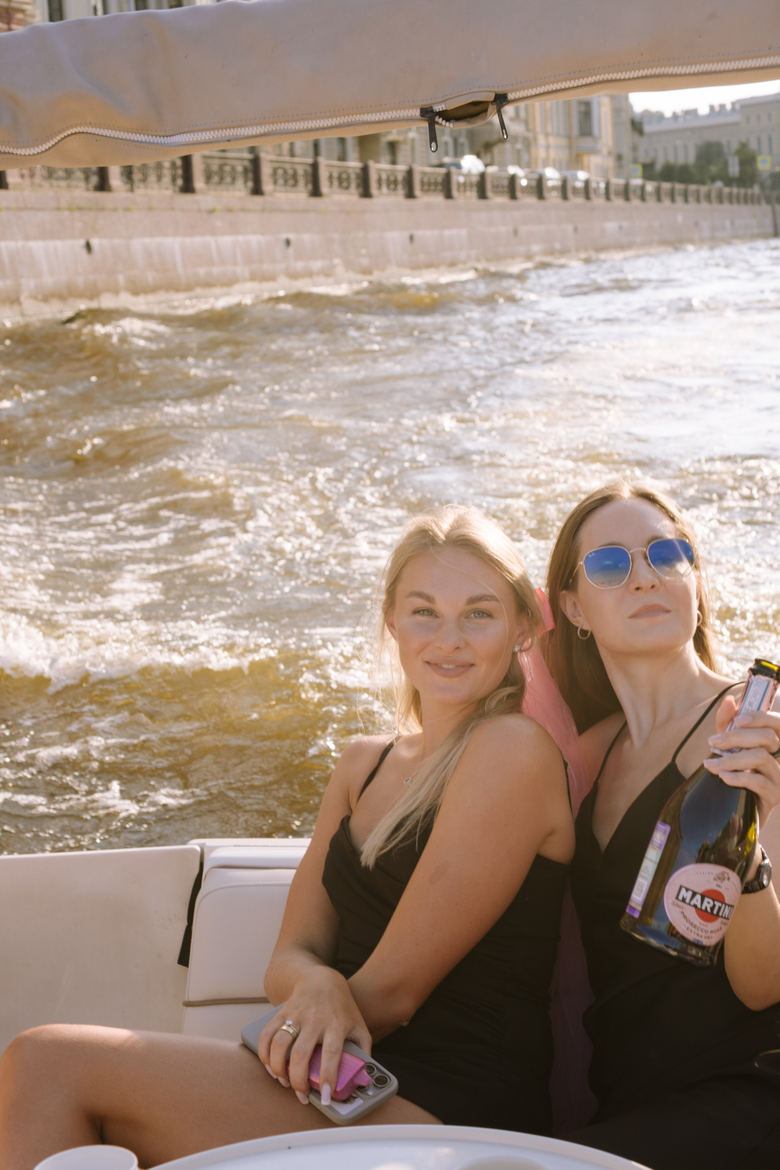 ДЕВИЧНИК НА КАТЕРЕ. Профессиональный фотограф, Санкт-Петербург — Виктория Богомолова