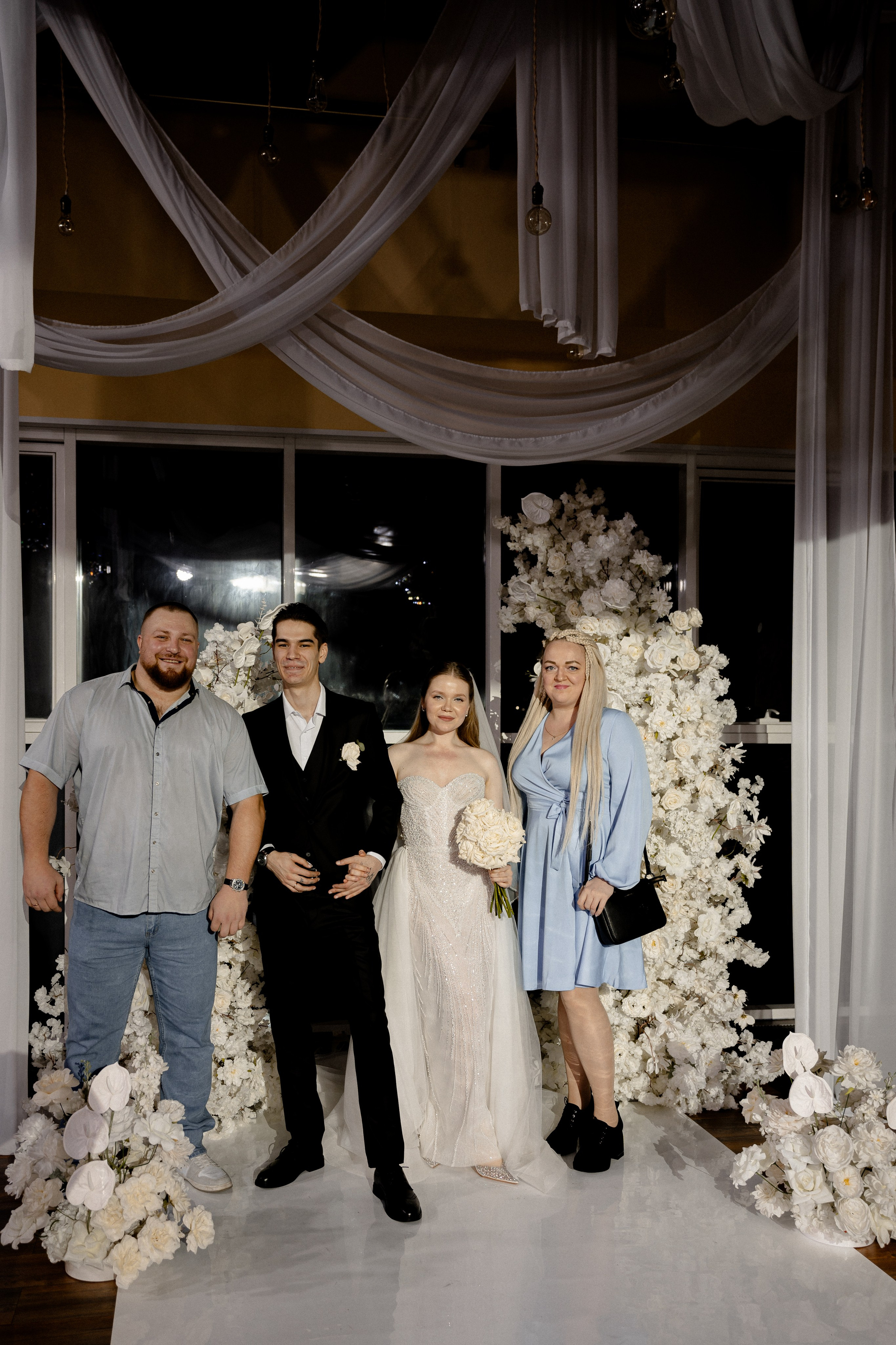 СВАДЕБНАЯ СЬЕМКА СБОРОВ В ОТЕЛЕ И ВЫЕЗД НА ЦЕРЕМОНИЮ (СНЯТО В СИБИРЕ В НИЖНЕВАРТОВСКЕ). Профессиональный фотограф, Санкт-Петербург — Виктория Богомолова