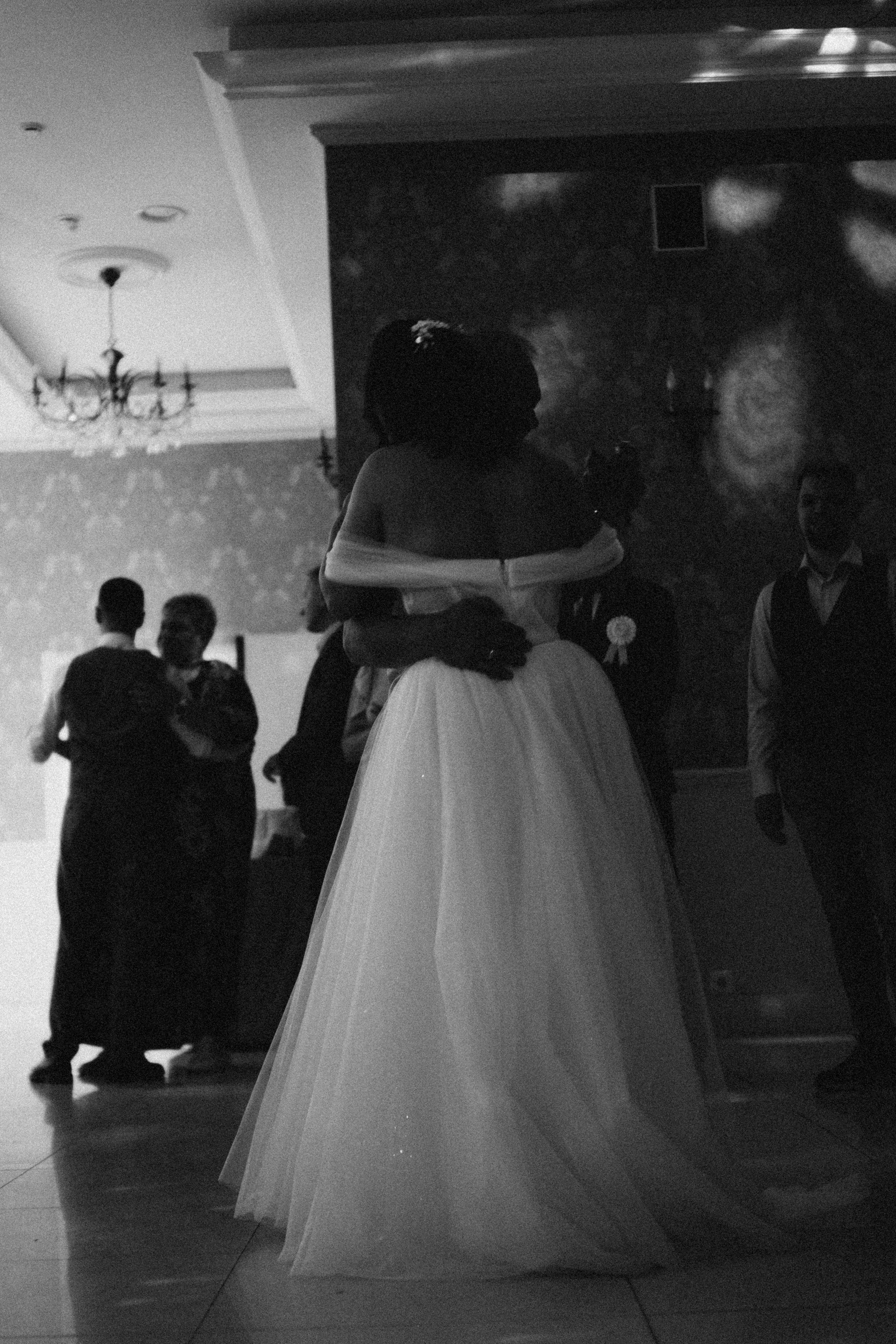 ТАНЕЦ ОТЦА И ДОЧЕРИ НА БАНКЕТЕ (СВАДЕБНАЯ ФОТОСЕСИИЯ БАНКЕТА). Профессиональный фотограф, Санкт-Петербург — Виктория Богомолова