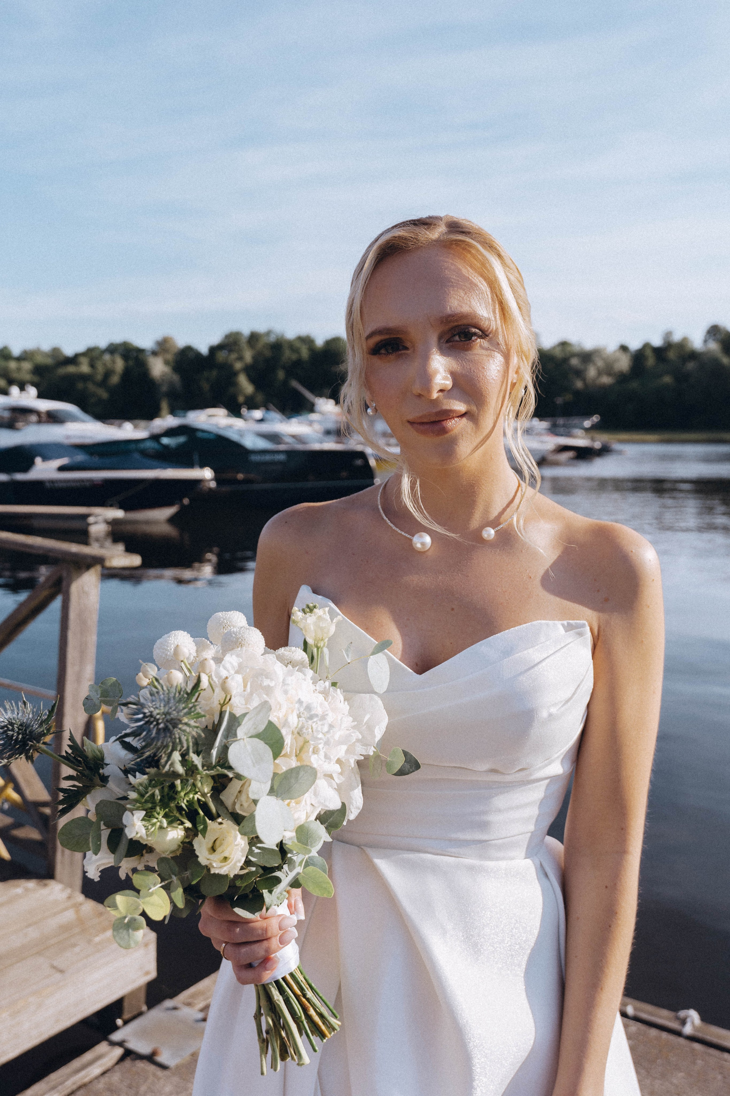 СВАДЕНБНАЯ СЬЕМКА НА КАТЕРЕ ПО КАНАЛАМ САНКТ-ПЕТЕРБУРГА И В АКВАТОРИИ НЕВЫ. Профессиональный фотограф, Санкт-Петербург — Виктория Богомолова