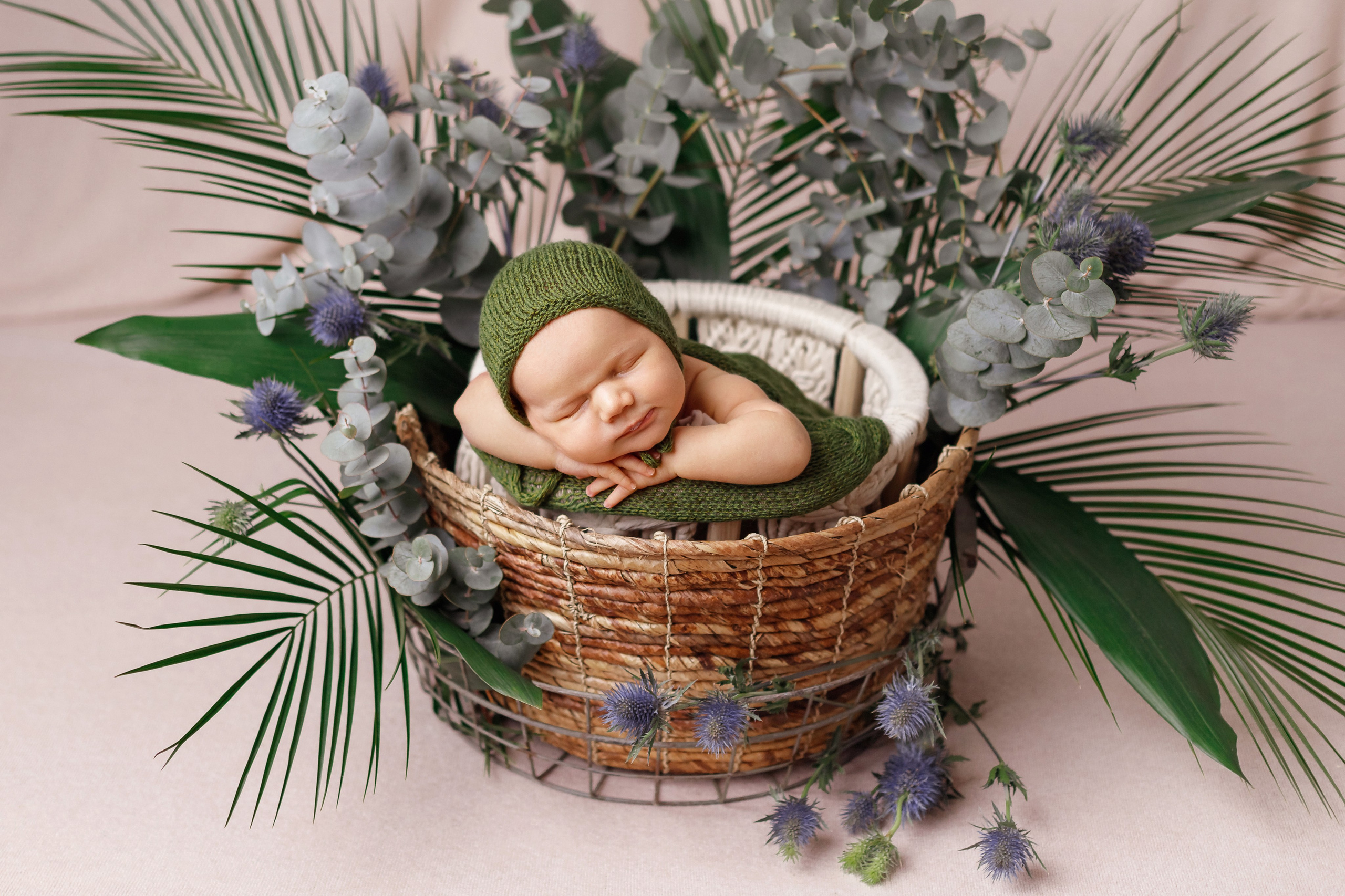 Новорожденные (5-14 дней). Фотограф новорождённых Ярославль. Детский и семейный фотограф Анна Салова