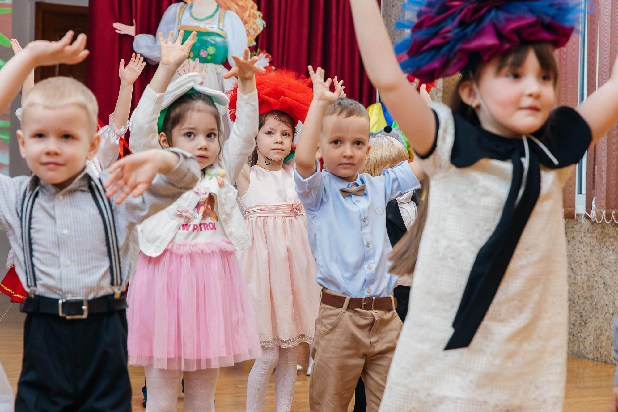 Детский сад № 93 — Утренник (07.03.2024). Свадебный и семейный фотограф Крамар Наталья