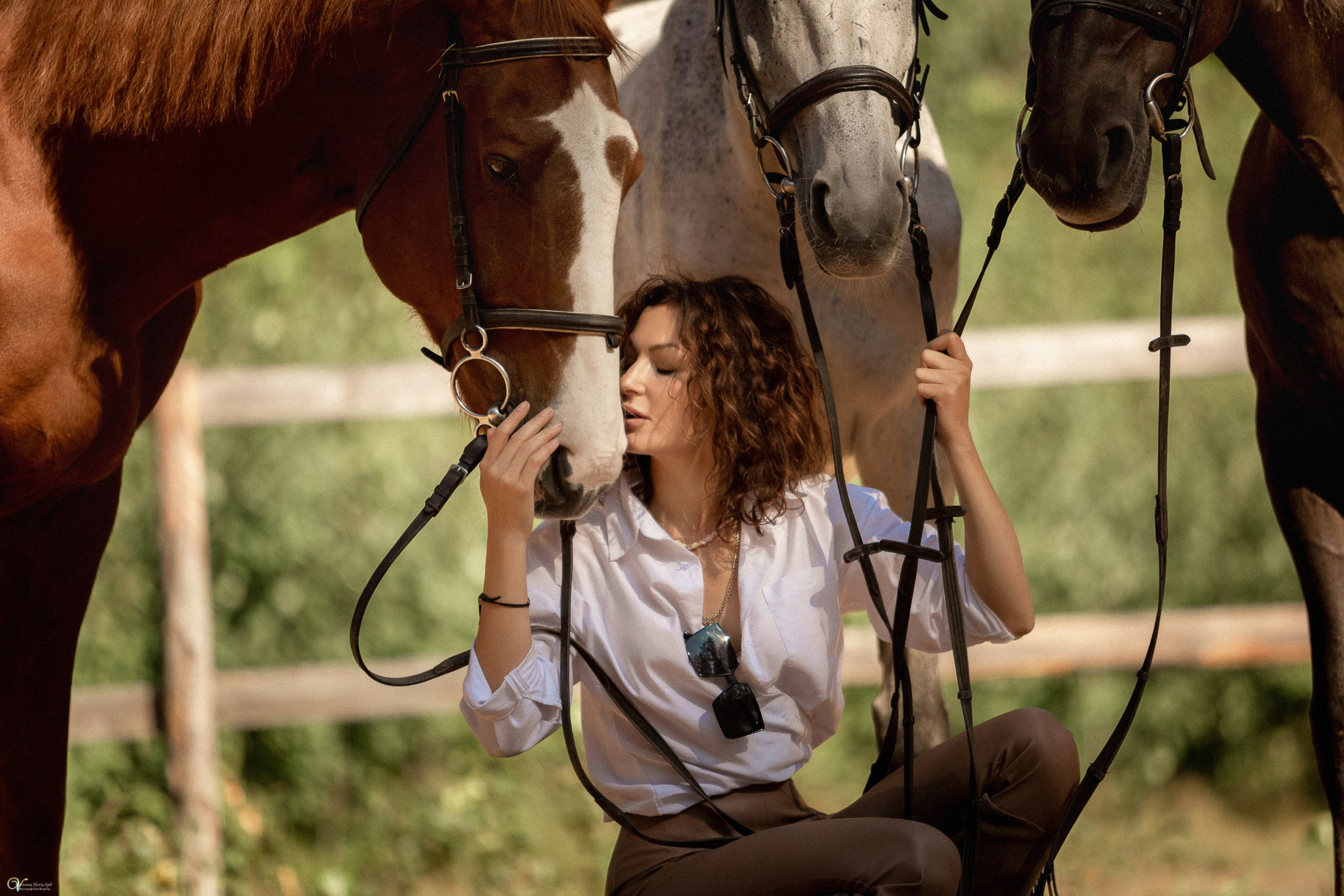 Фотосессия с лошадьми в кантри стиле. Фотограф женский и мужской портрет Санкт-Петербург