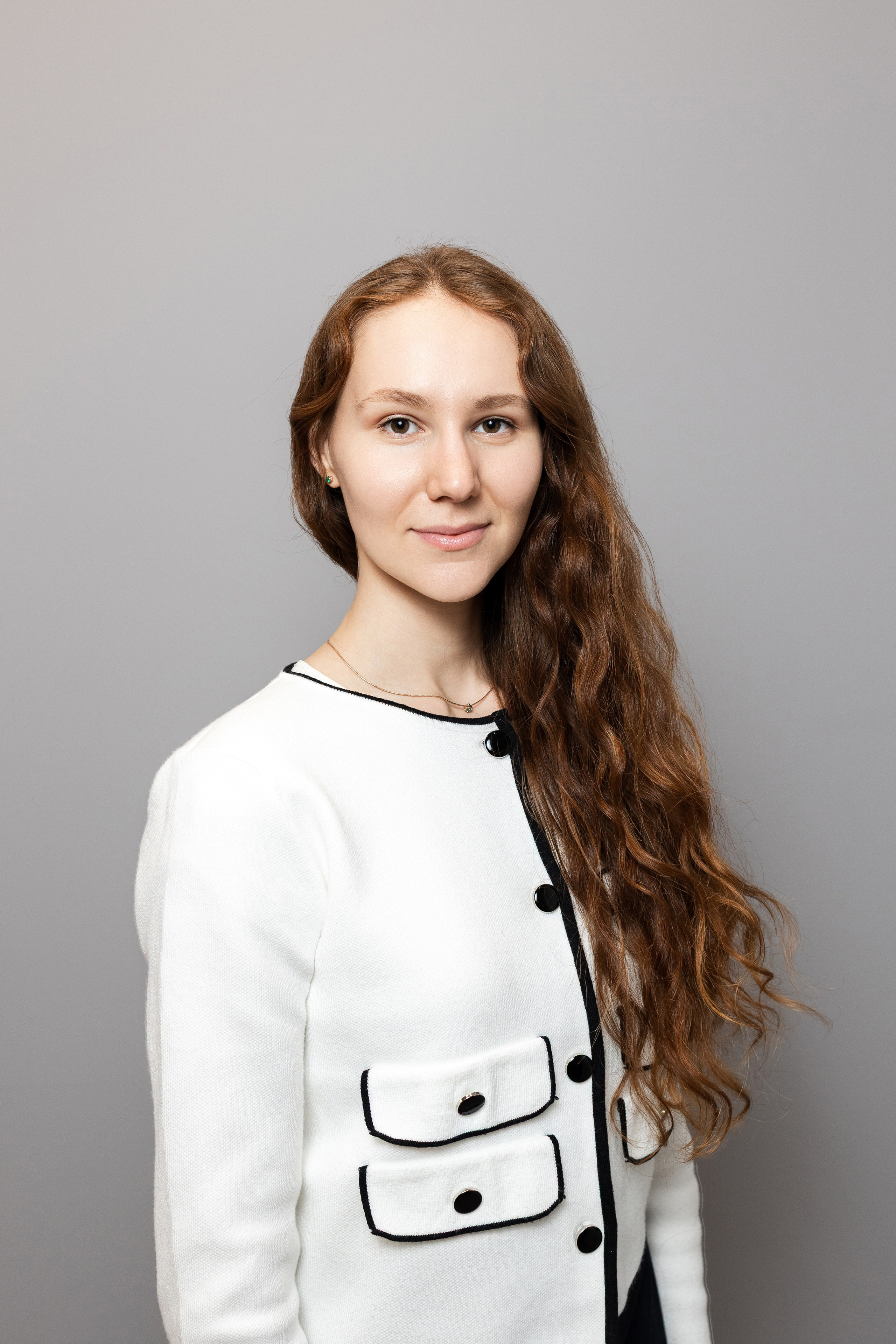 Корпоративные и бизнес-портреты. Коммерческий фотограф Ксения Есина