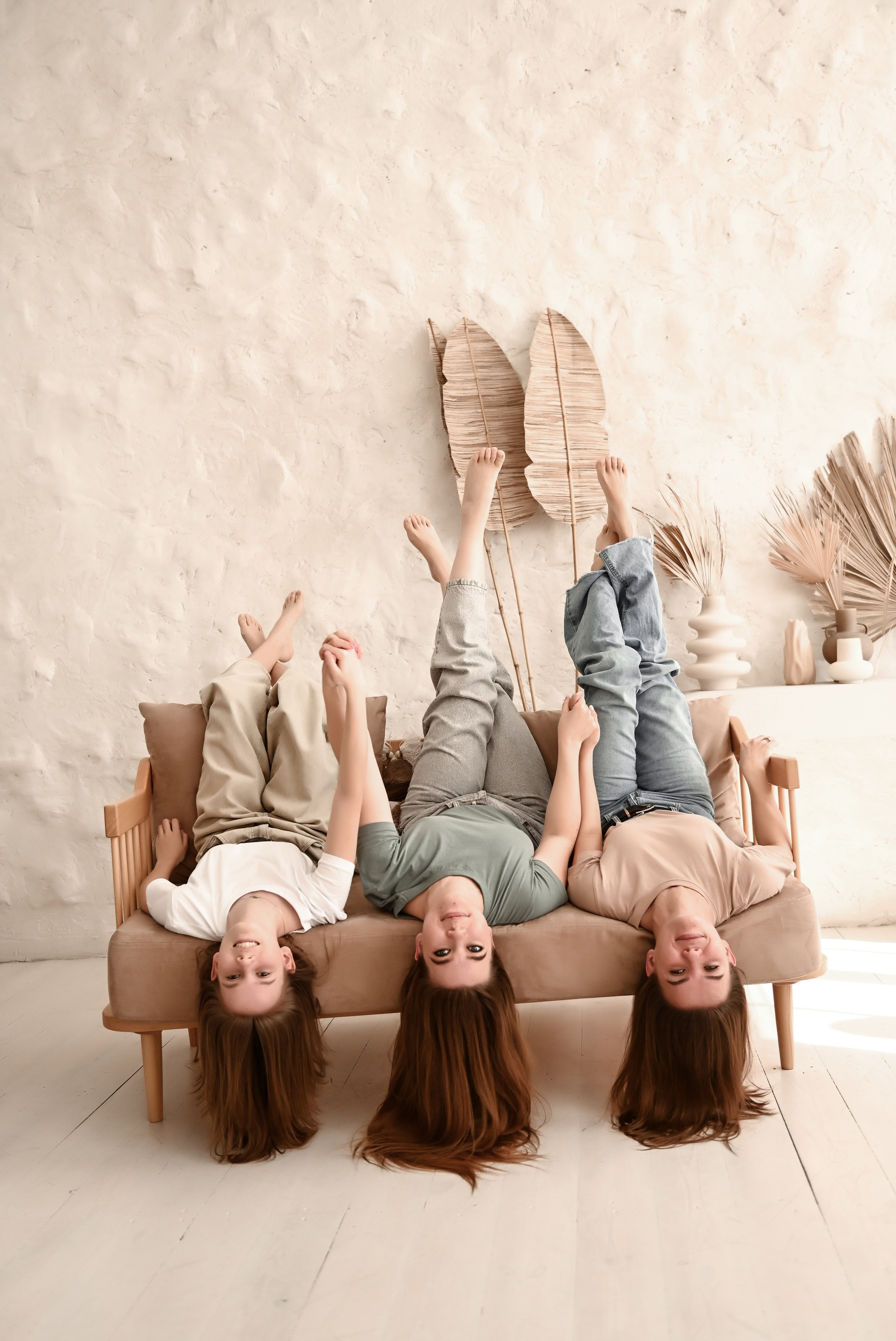 Семейная студийная  фотосессия 2. Свадебный, семейный, детский, контент фотограф в Омске Максим Ильин