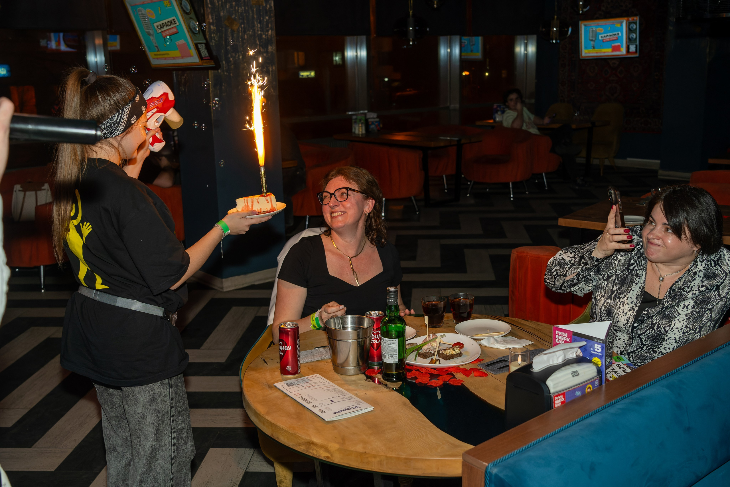 Фотосъёмка юбилей, семейный праздник, день рождения. «Студия DRONAVT`s» — видеосъёмка и фотография г. Москва