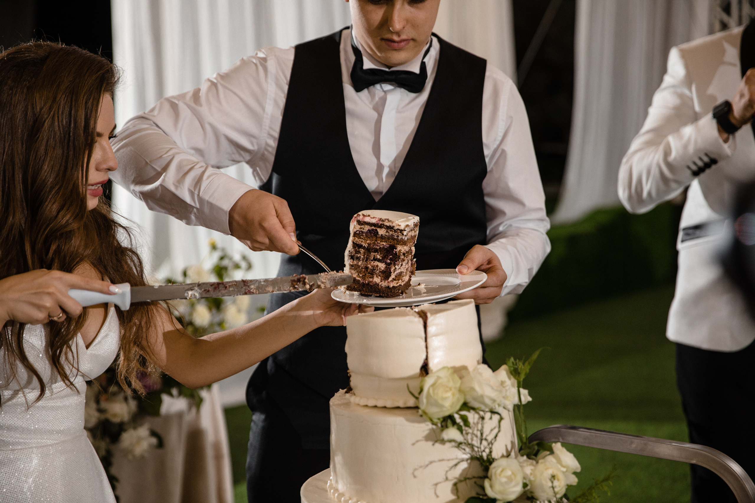 Анонс свадьбы Сергей и Юлия. Свадебный фотограф в Алматы Николай Киреев