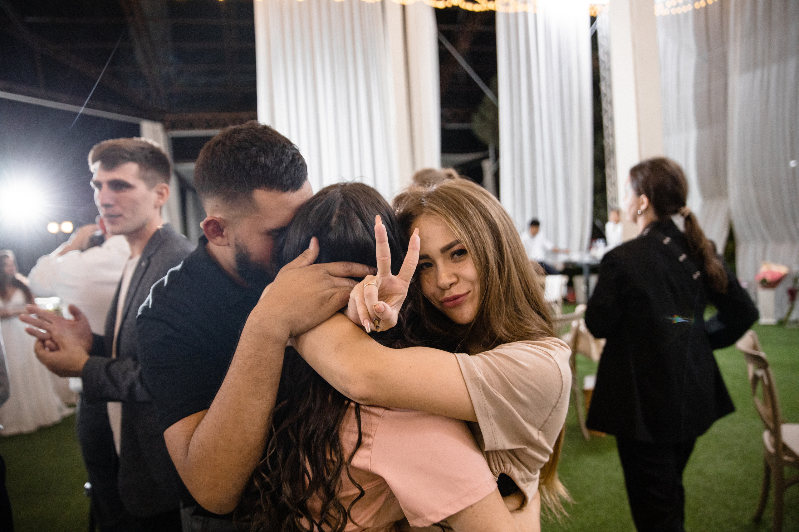 Анонс свадьбы Сергей и Юлия. Свадебный фотограф в Алматы Николай Киреев