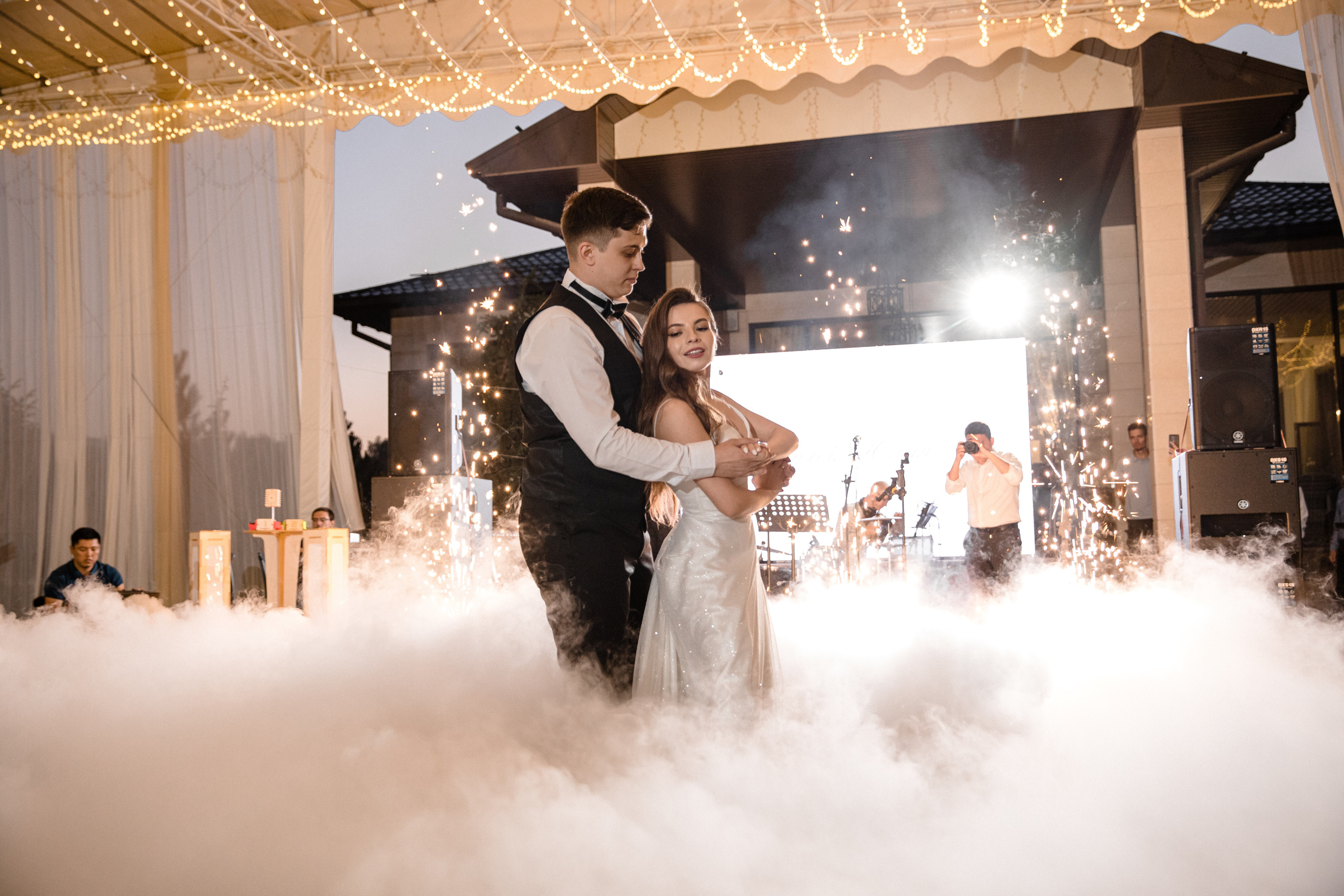 Анонс свадьбы Сергей и Юлия. Свадебный фотограф в Алматы Николай Киреев