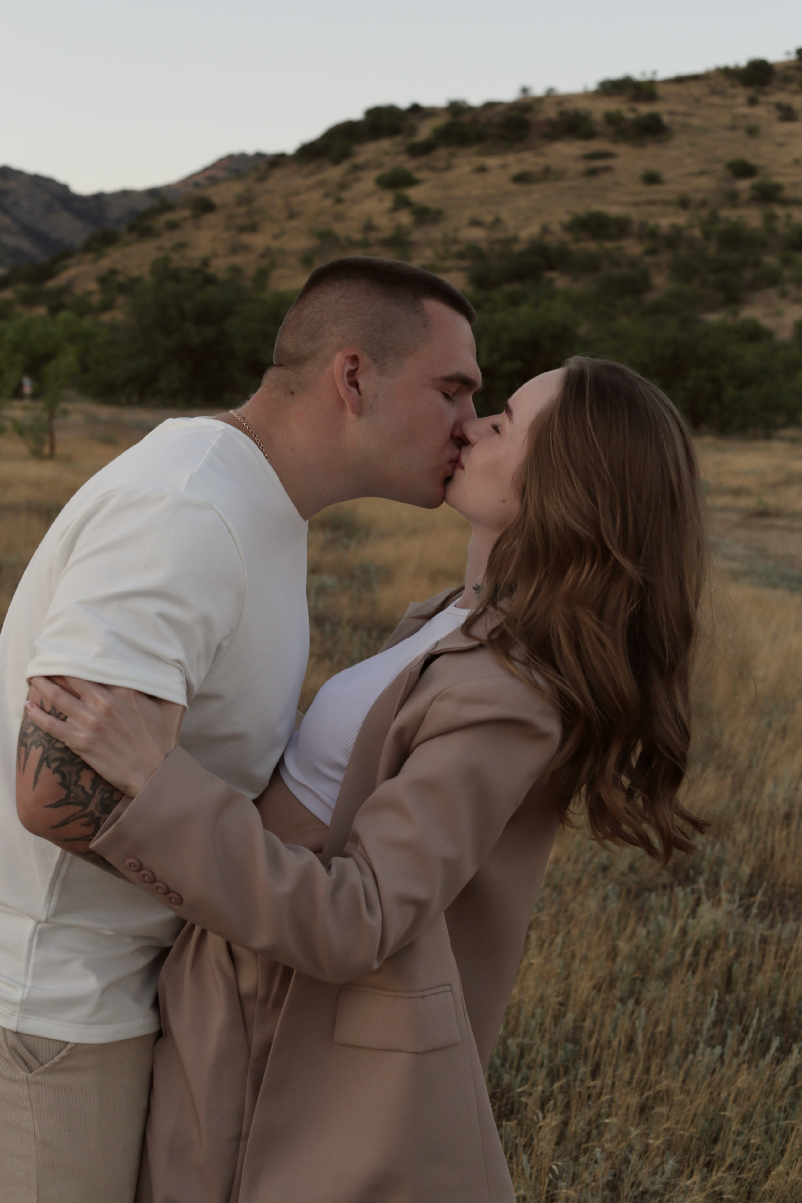 Под Кара-Дагом | Даша и Дима. Семейный фотограф в Феодосии и по Крыму Брежнева Алла