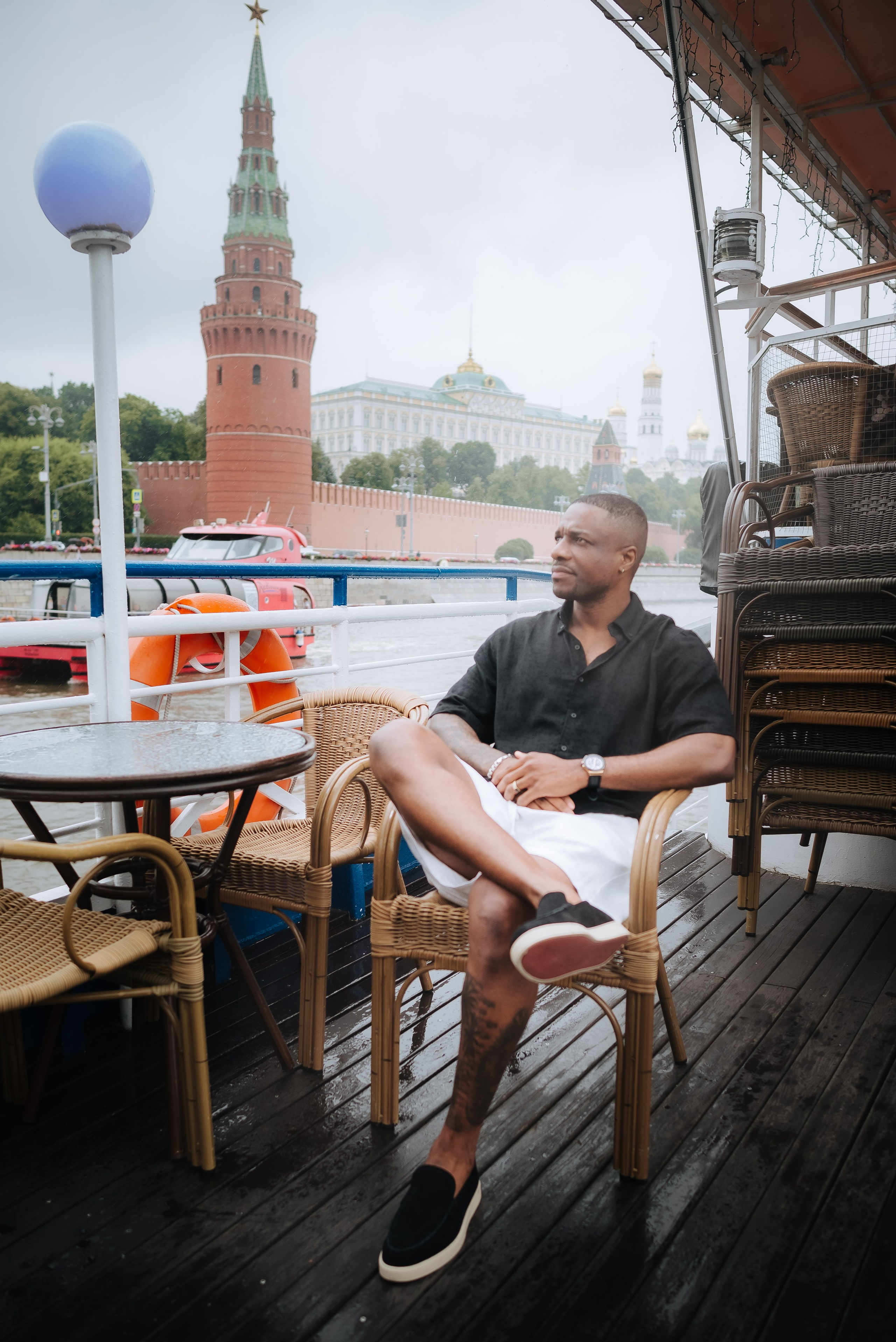 Дождь на корабле. Фотограф Карина Шарова Москва
